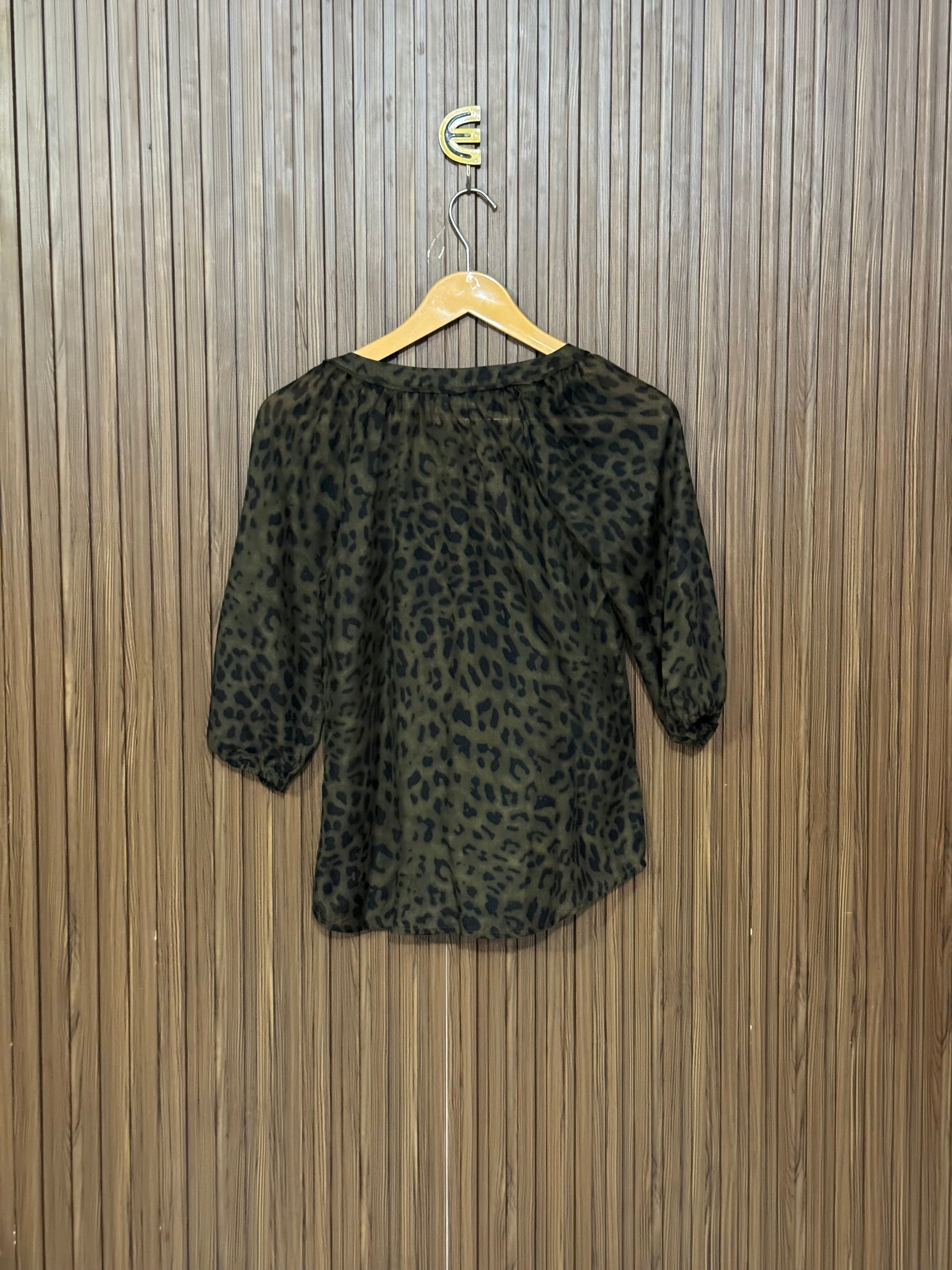 Chest 16 Length 21 Fabric Silk Everyday Top 1