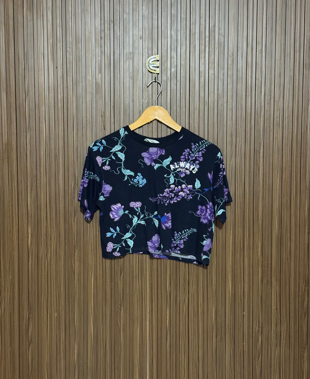 Chest 18 Length 15 Purple Floral