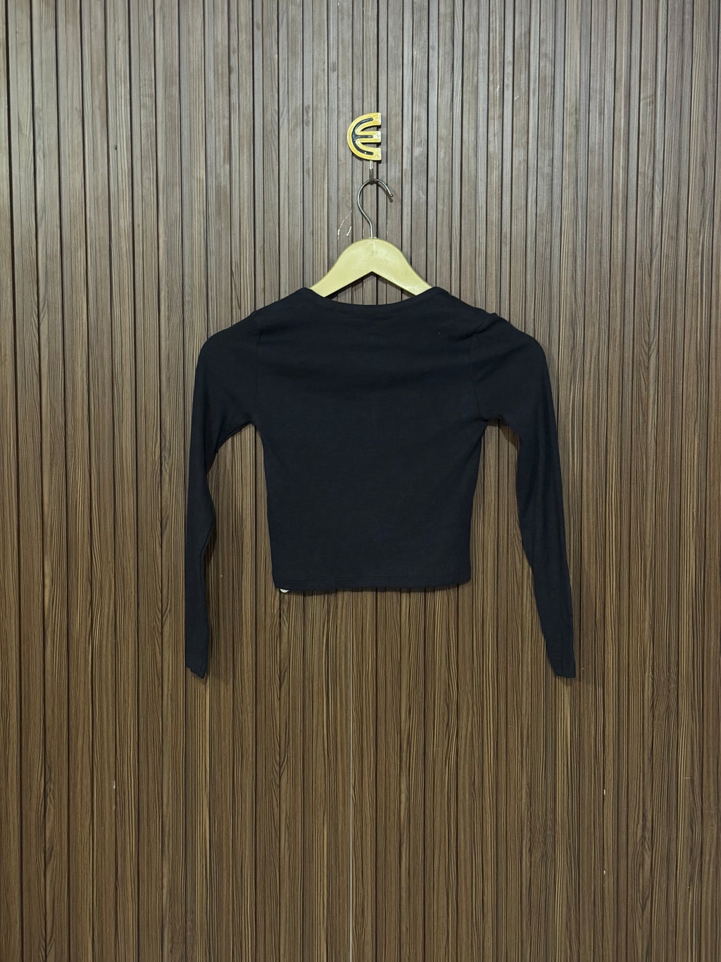 Chest 11 Length 13 Henley Top