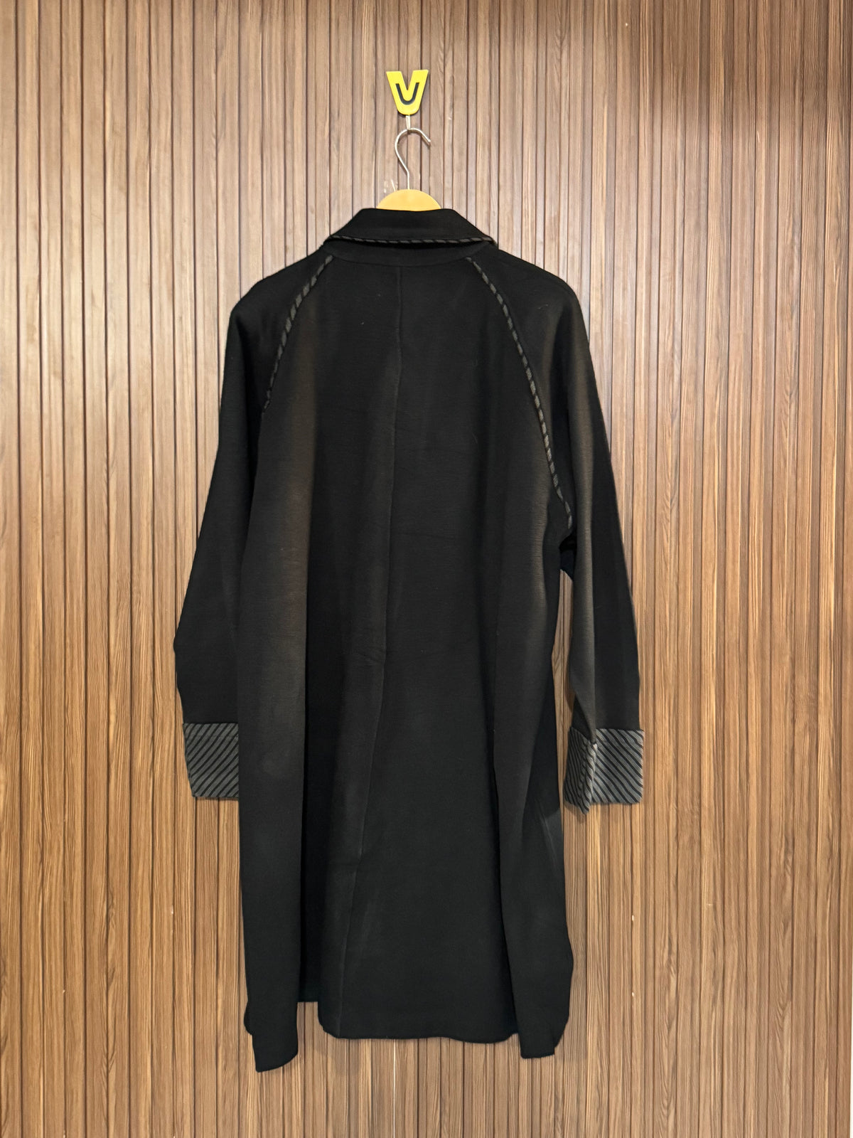 Chest 25 Length 37 Fluffy Front Open