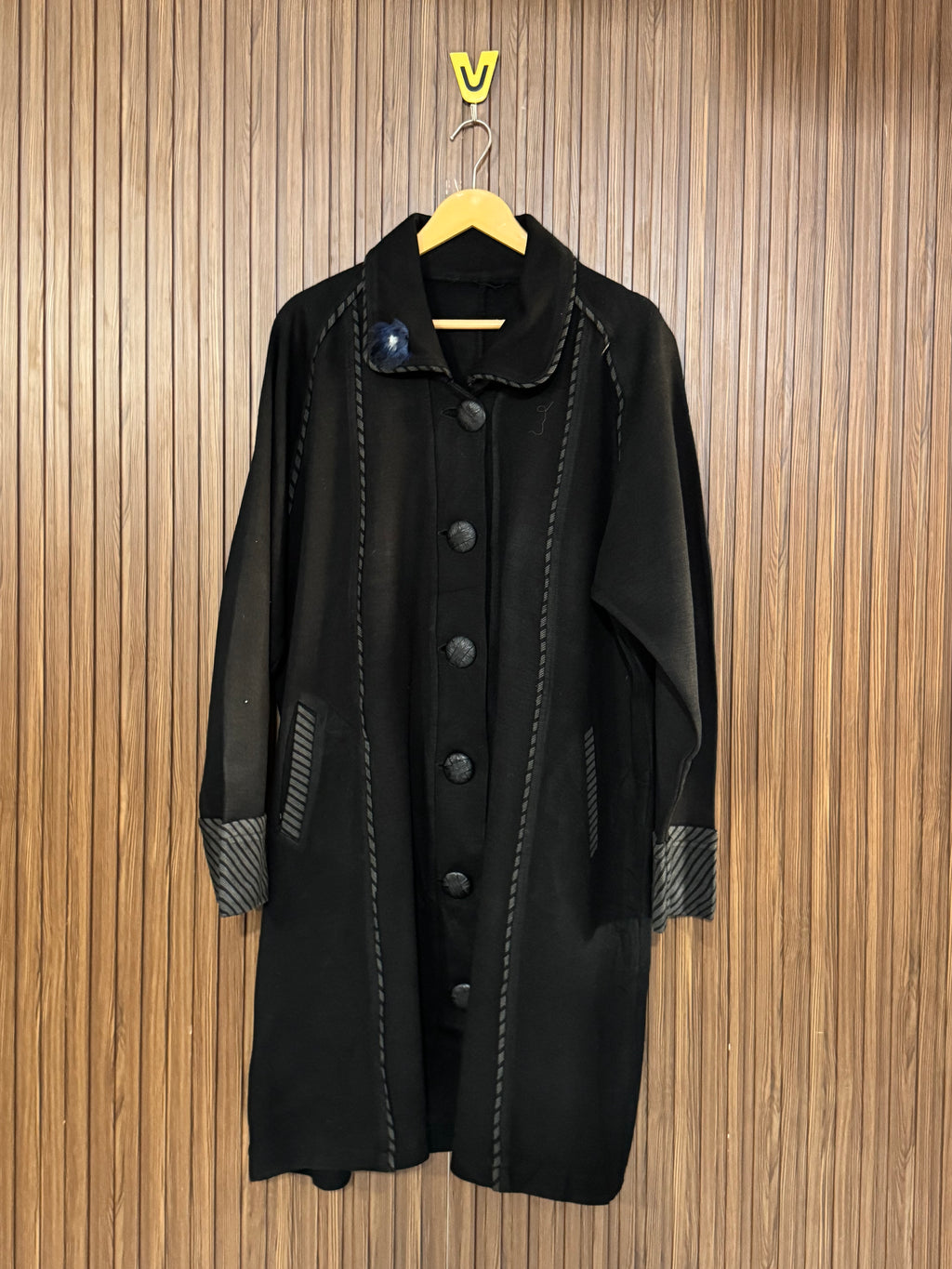 Chest 25 Length 37 Fluffy Front Open