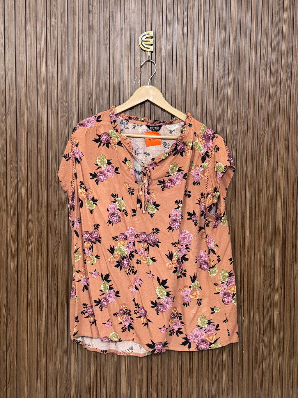 Chest 22 Length 27 Fabric Silk Stylish Outfit