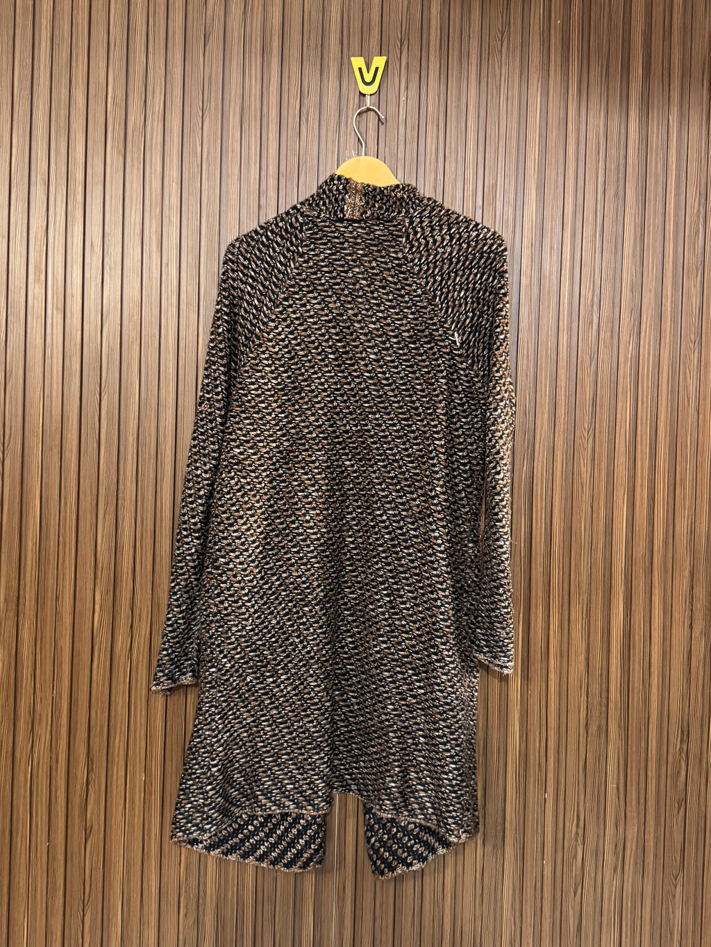 Chest Large Length 36 Hooded Front Open