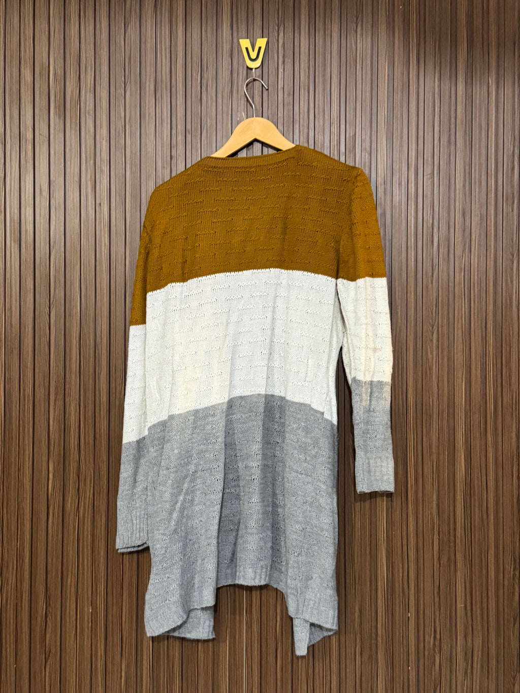 Chest Medium Length 33 Long Printed Front Open