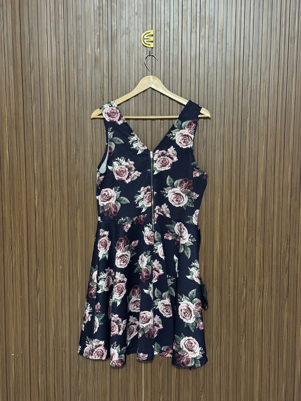 Black Rose Print Long Top