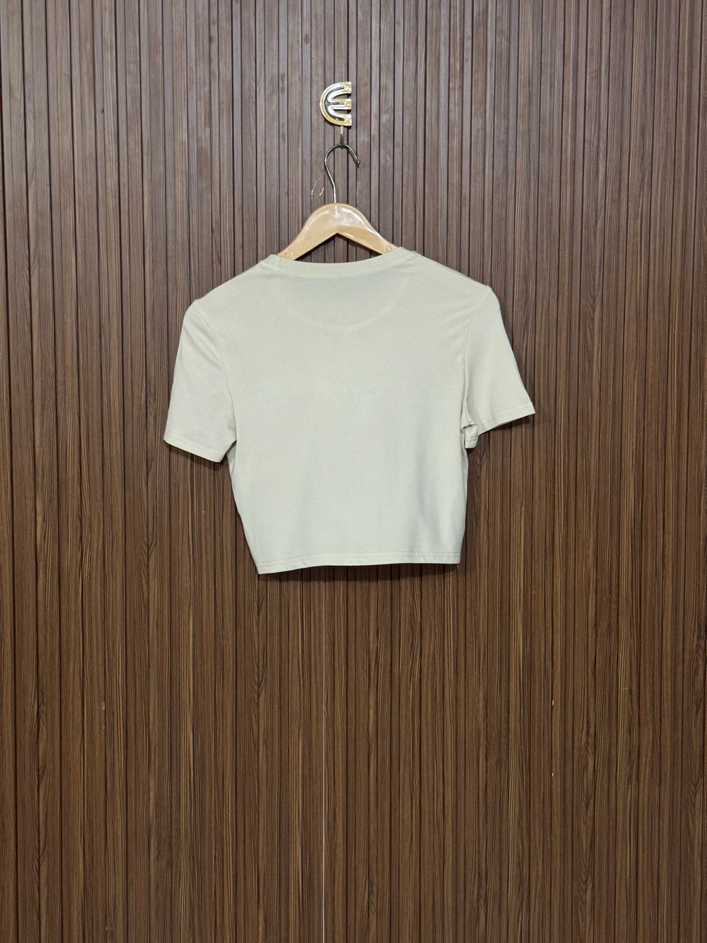 Chest 16 Length 16 Casual Cream Tee