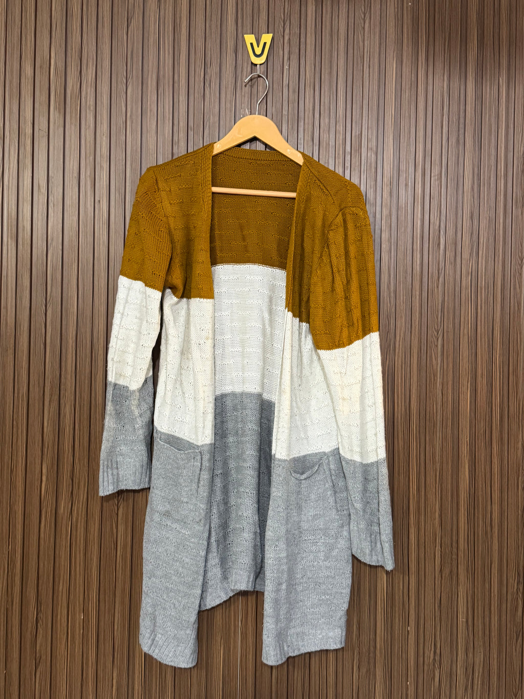 Chest Medium Length 33 Long Printed Front Open