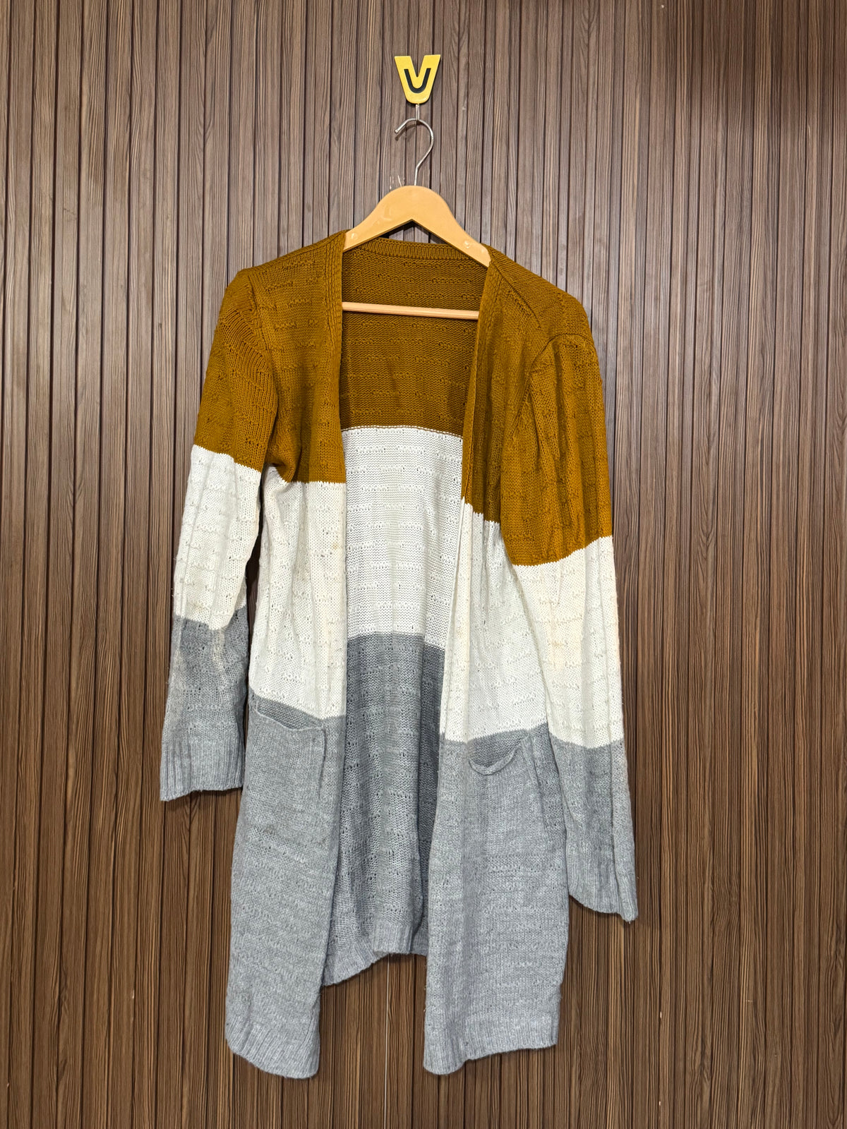 Chest Medium Length 33 Long Printed Front Open