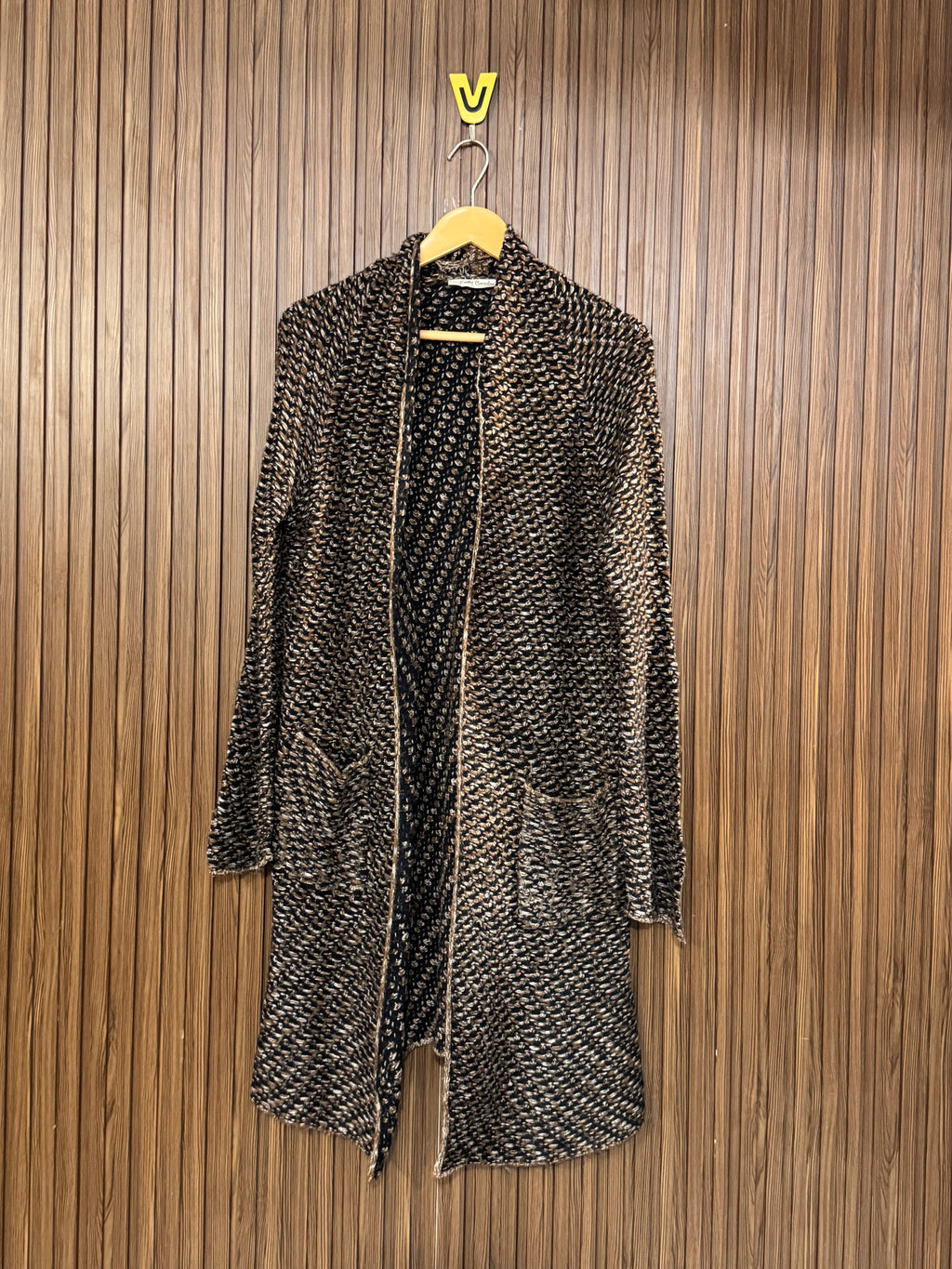 Chest Large Length 36 Hooded Front Open