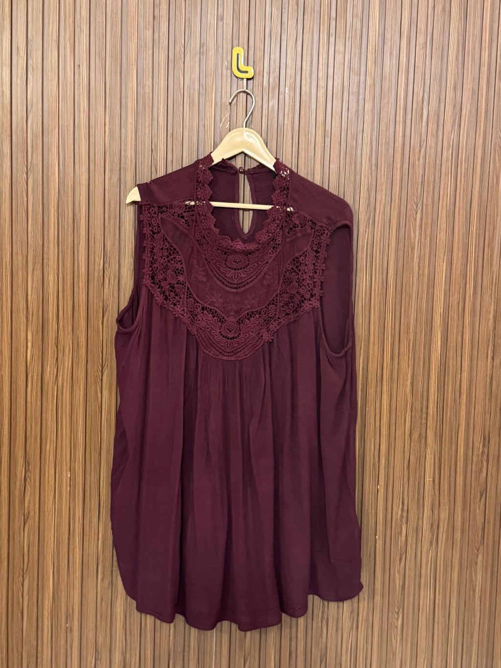 Chest 22 Length 32 Fabric Silk Shifon Jersey Sleeveless