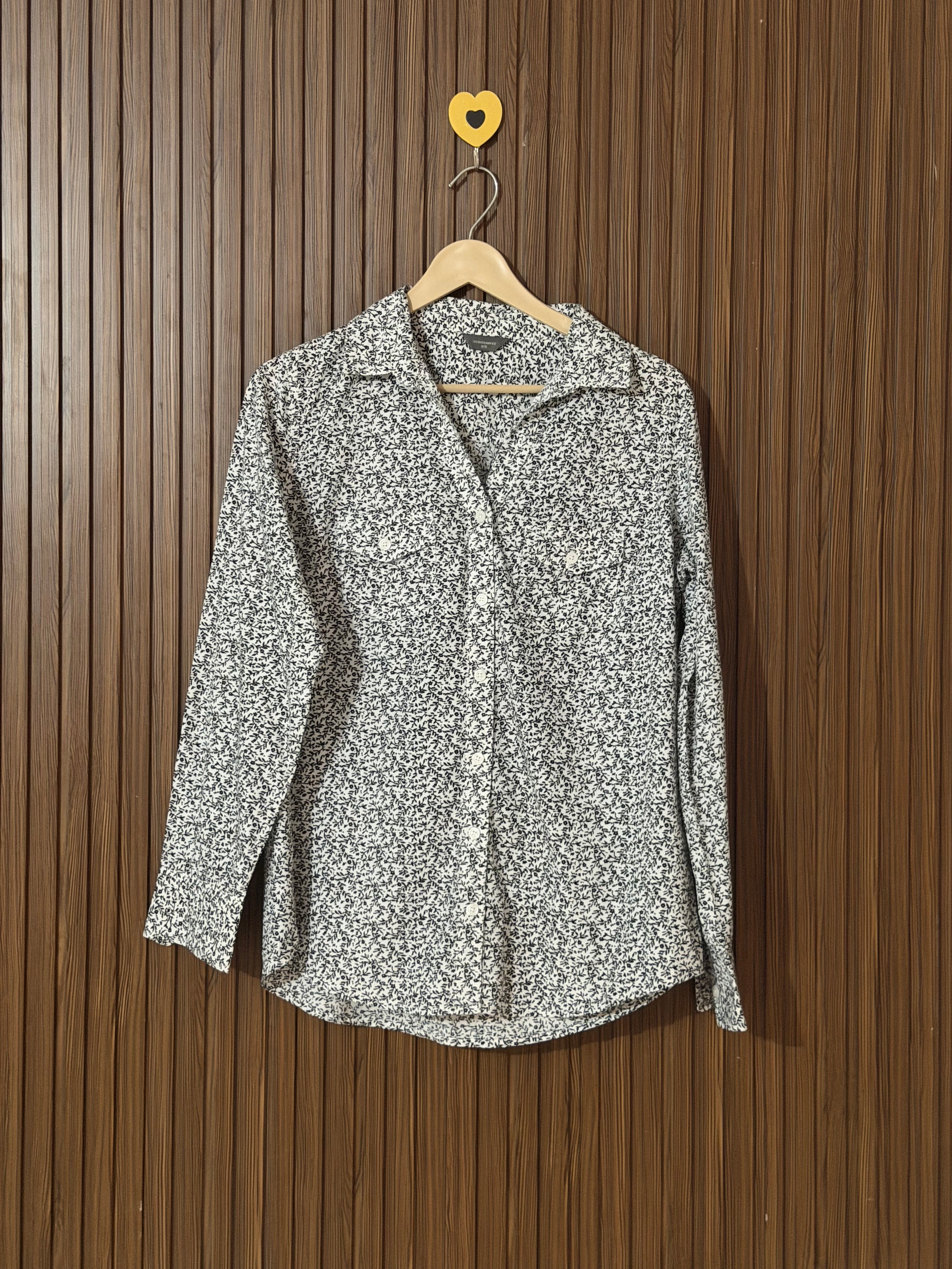 Chest 21 Length 27 Chic Shirt
