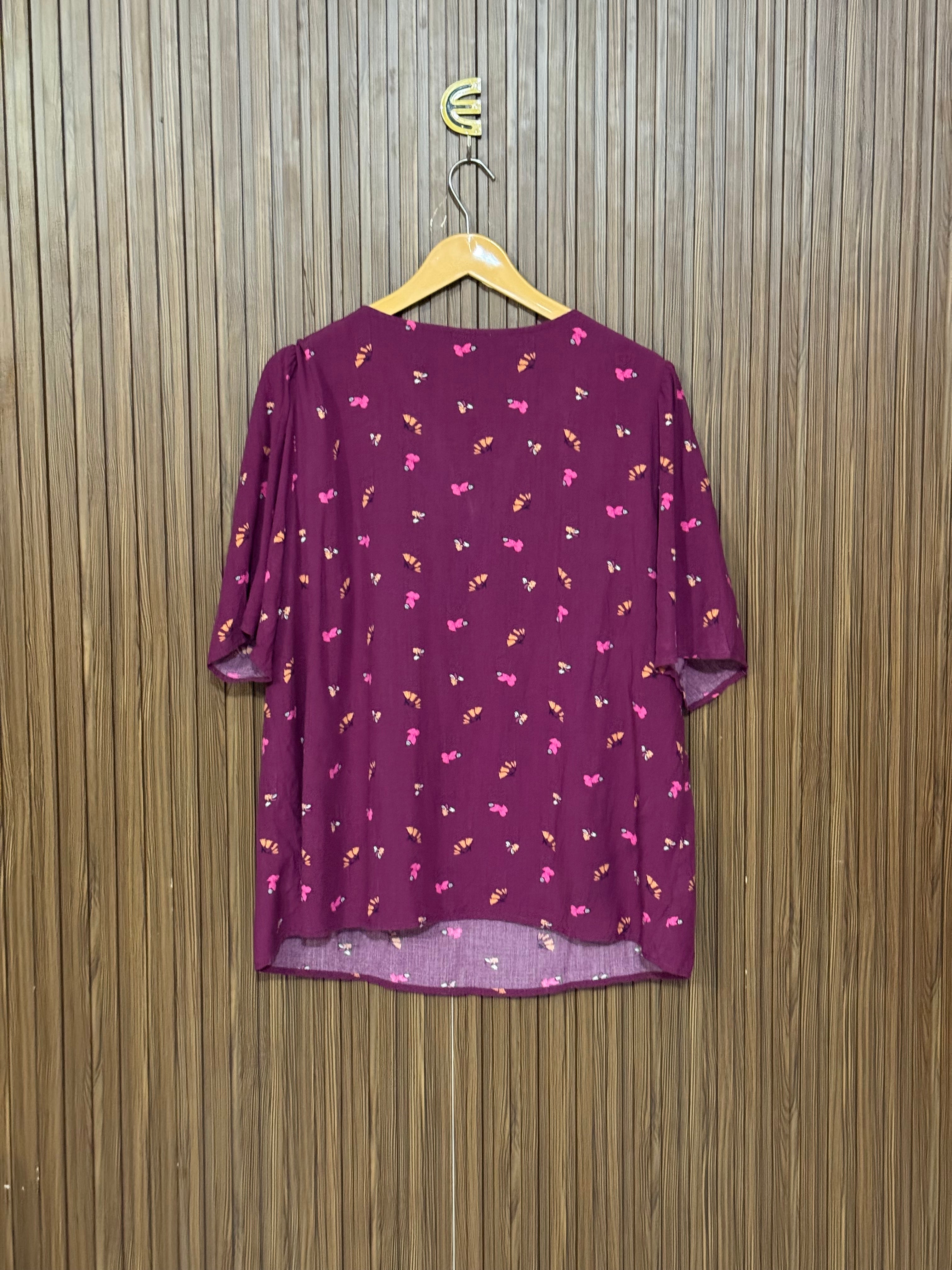 Chest 23 Length 24 Fabric Linen Everyday V Neck