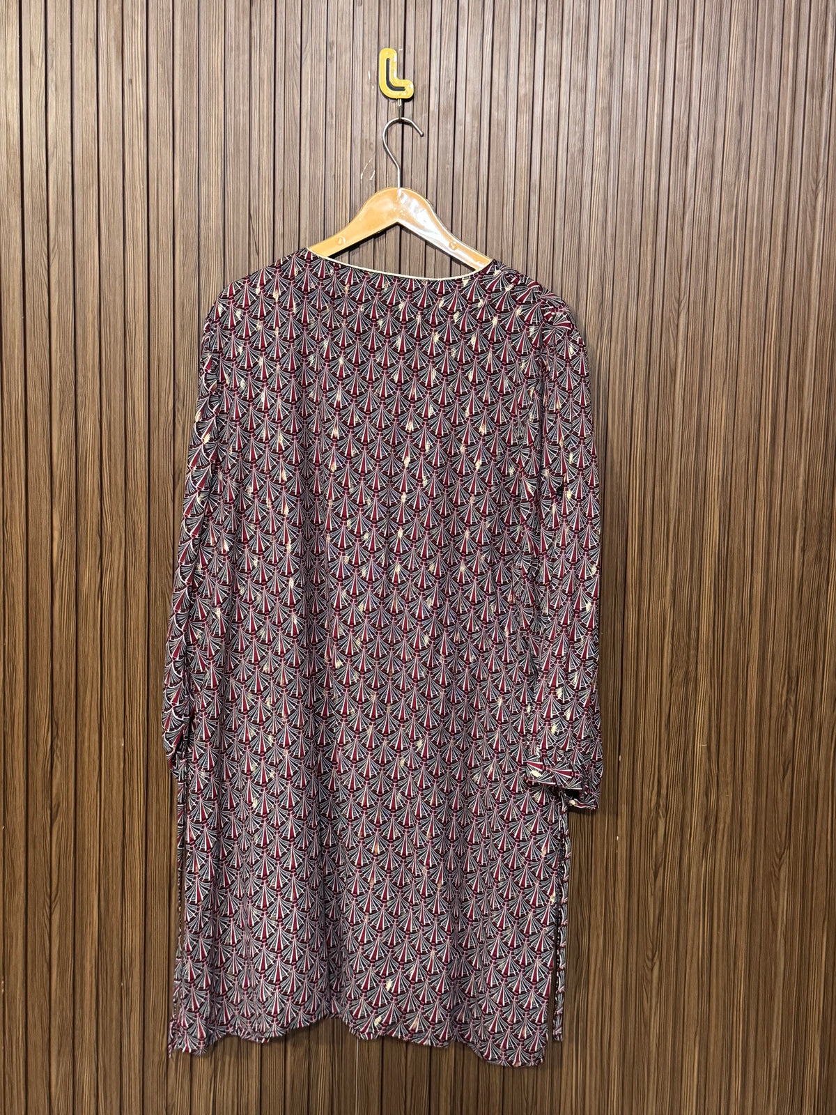 Chest 24 Length 36 Fabric Silk Shifon Embroidered Long Top