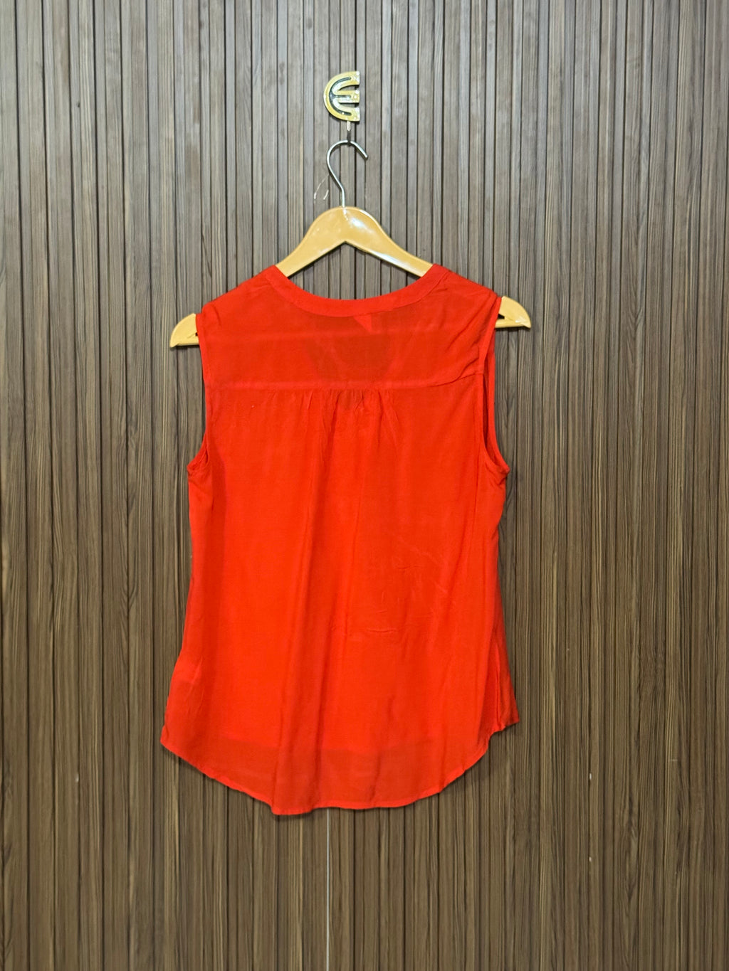 Chest 18 Length 20 Fabric Silk Soft Casual