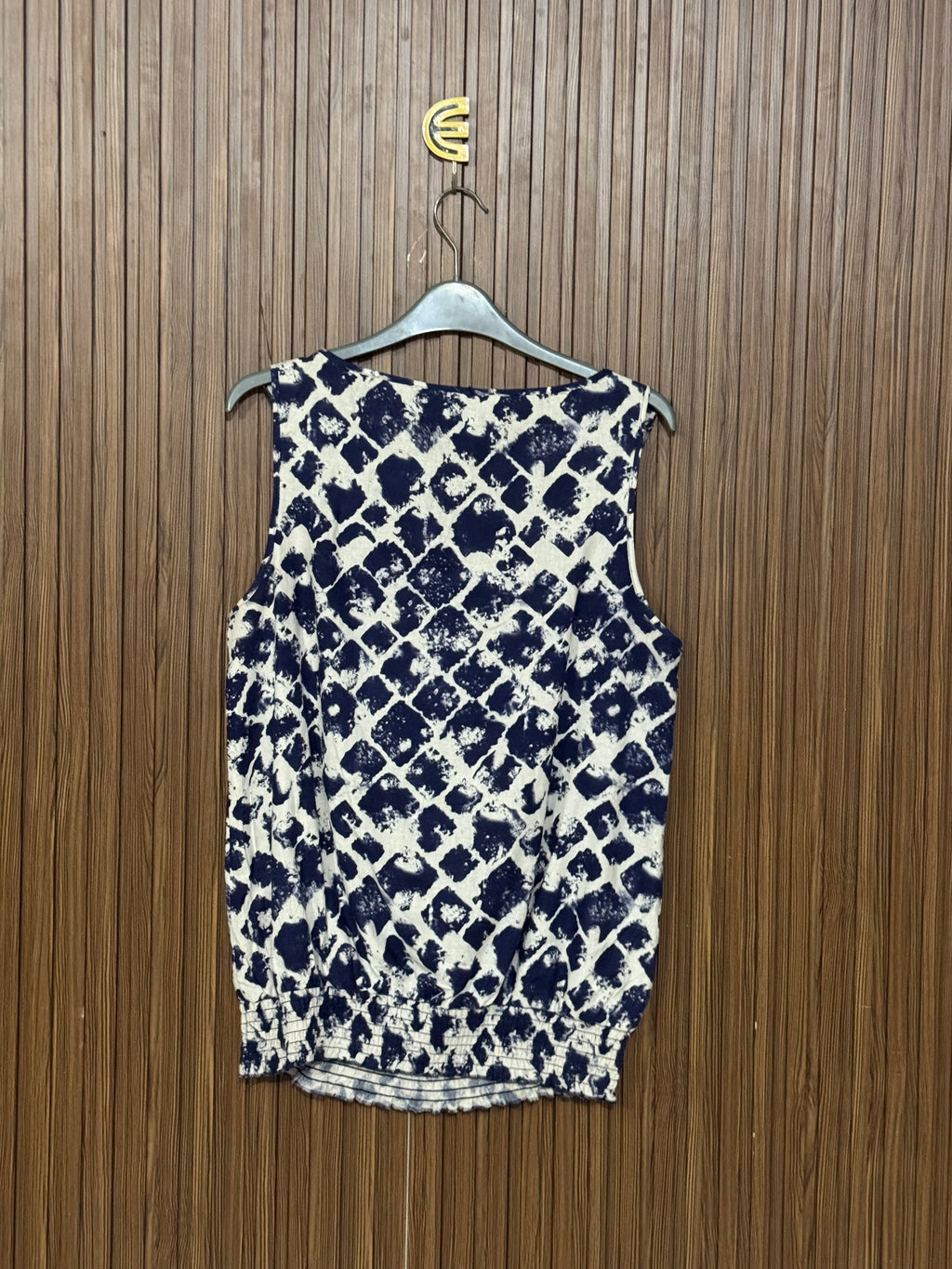 Chest 19 Length 25 Fabric Silk Maya Top
