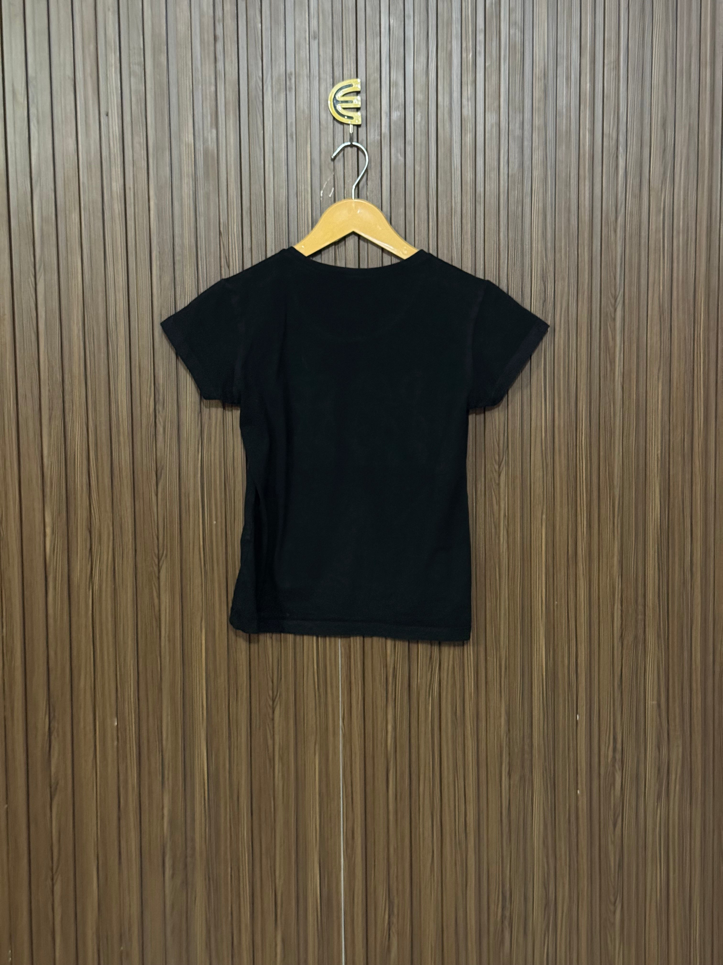Chest 15 Length 18 Black Graphic Tee