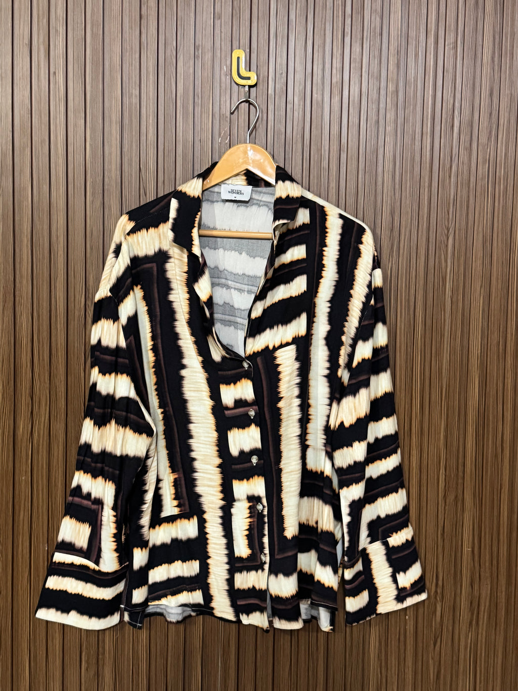 Chest 25 Length 27 Fabric Silk Wide Full Sleeves