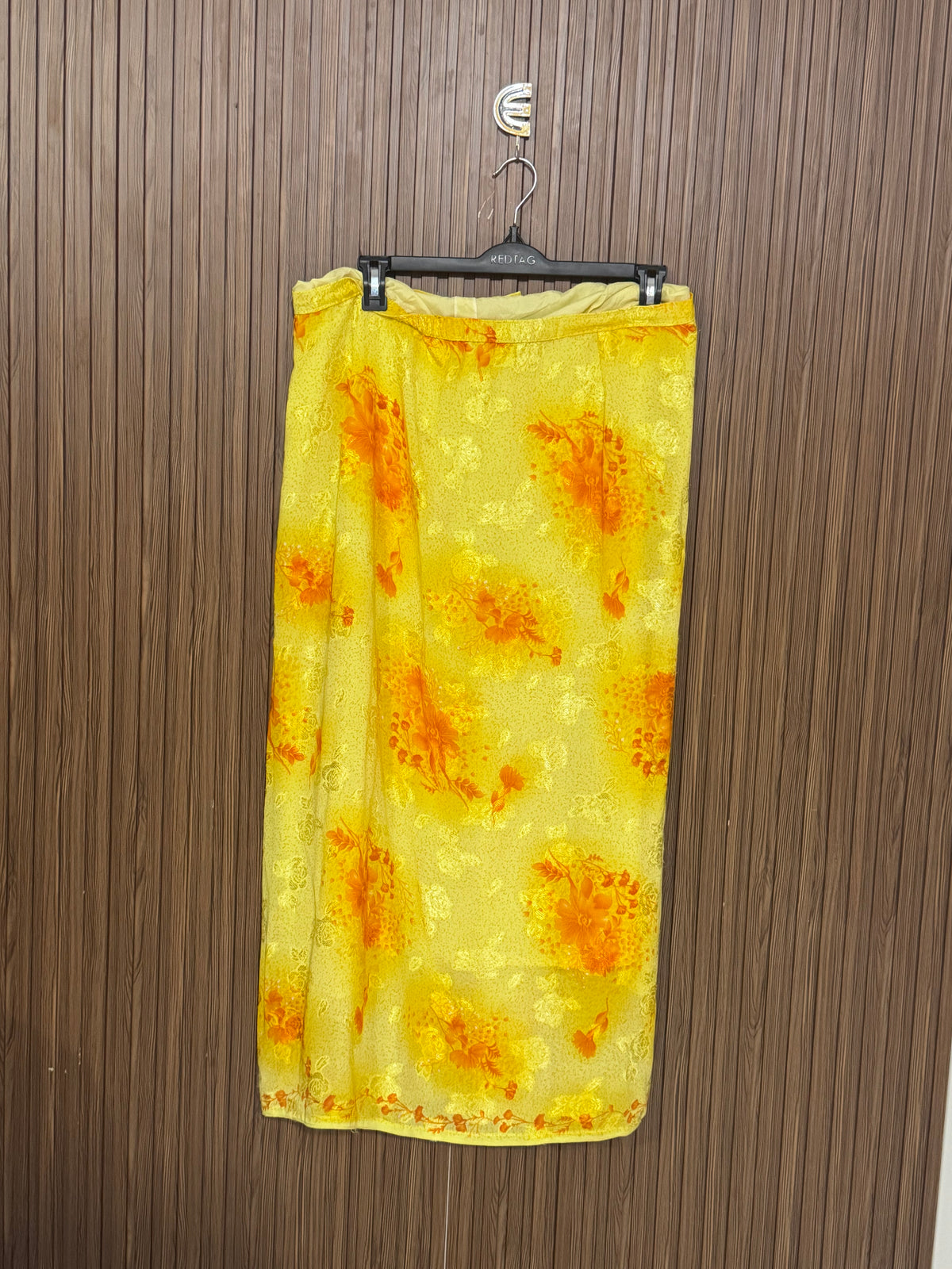 Waist 36 Length 38 Fabric Shifon Yellow Skirt