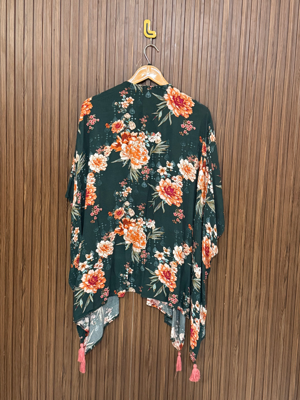 Chest Medium Length 31 Fabric Silk Wrap Sleeveless