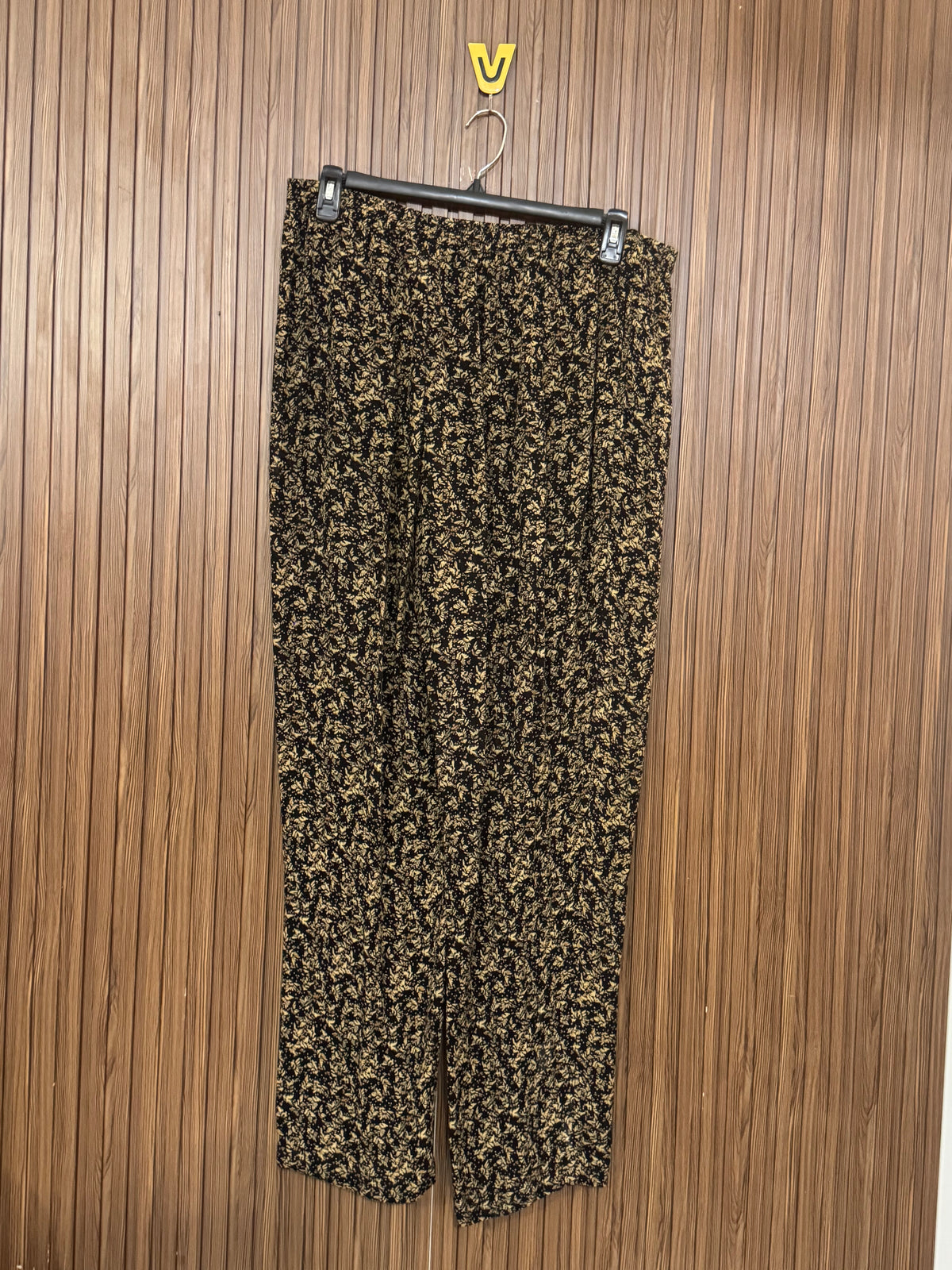 Waist 36 to 38 Length 43 Fabric Silk Shifon Daily Print