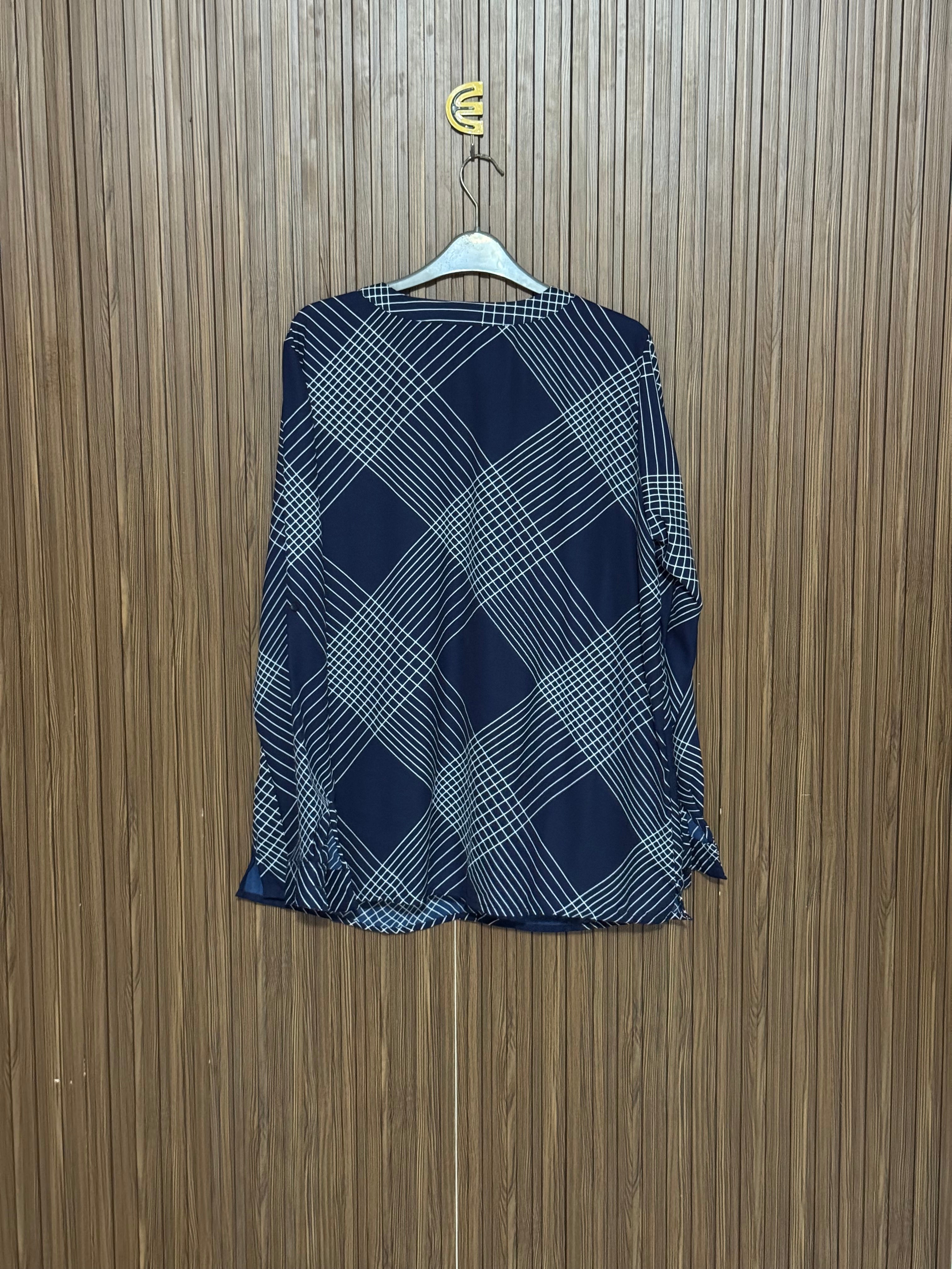 Chest 20 Length 28 Fabric Shifon Navy Geometric Top