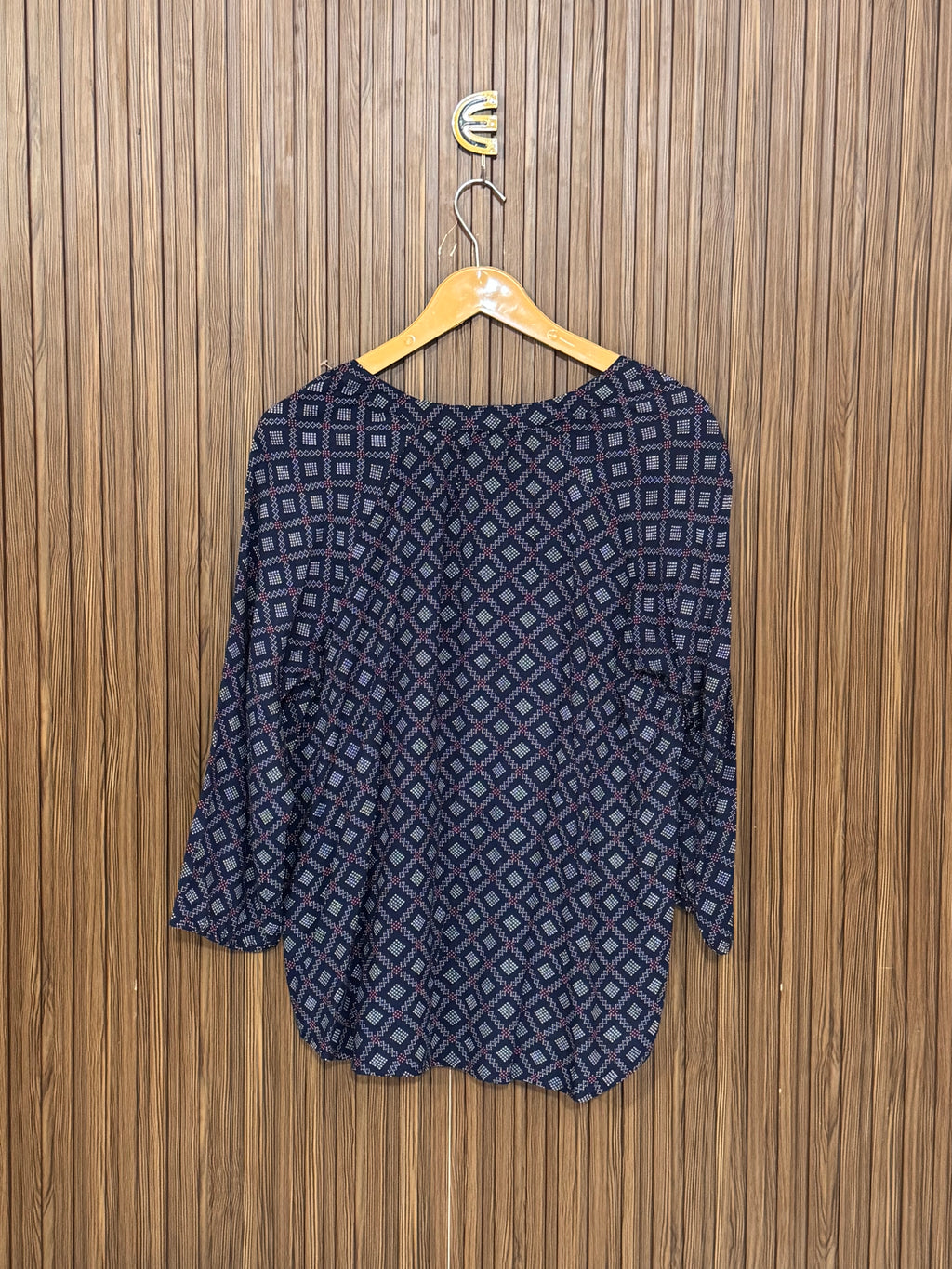Chest 19 Length 25 Fabric Lilen Style Breeze