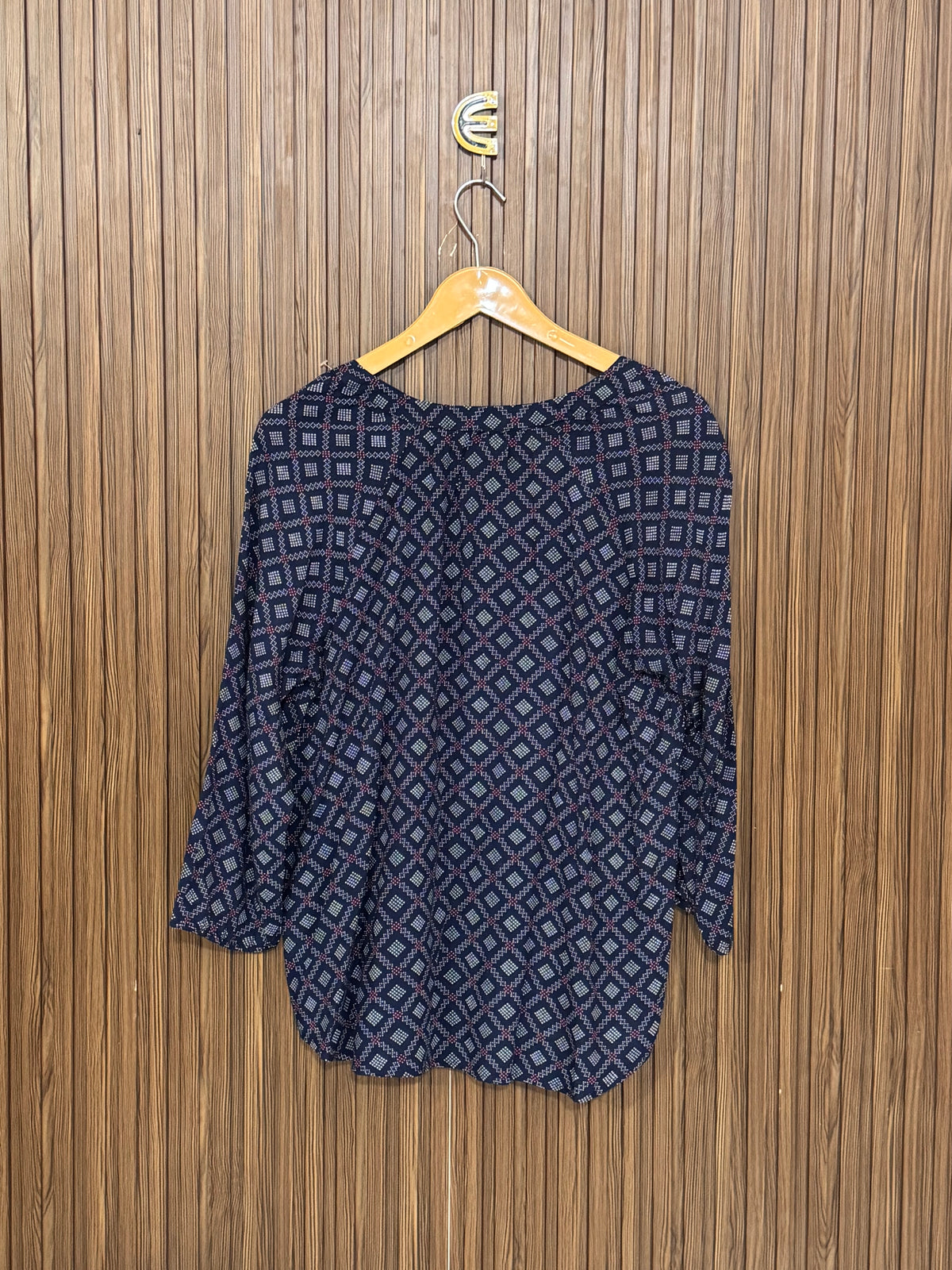Chest 19 Length 25 Fabric Lilen Style Breeze