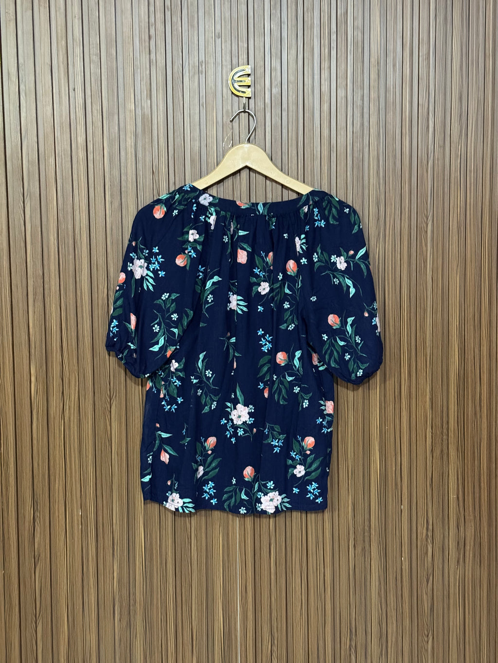 Chest 20 Length 24 Fabric Shifon Graphic Tee