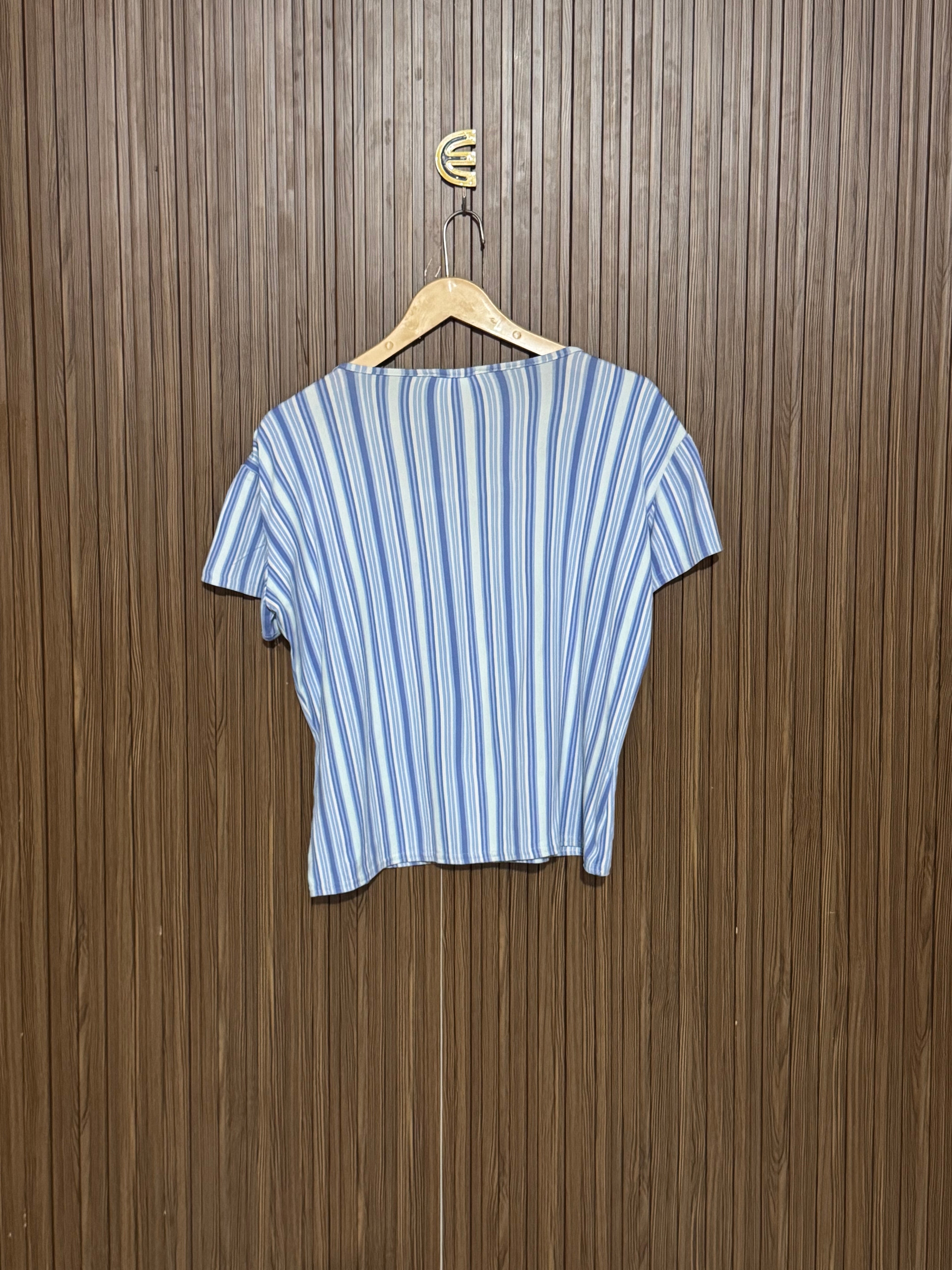 Chest 20 Length 19 Fabric Nylon Scoop Neck