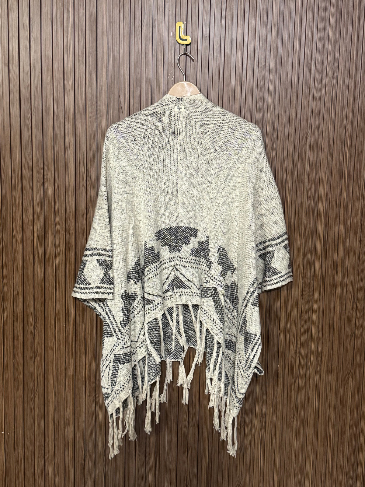 Check Cape Shawl