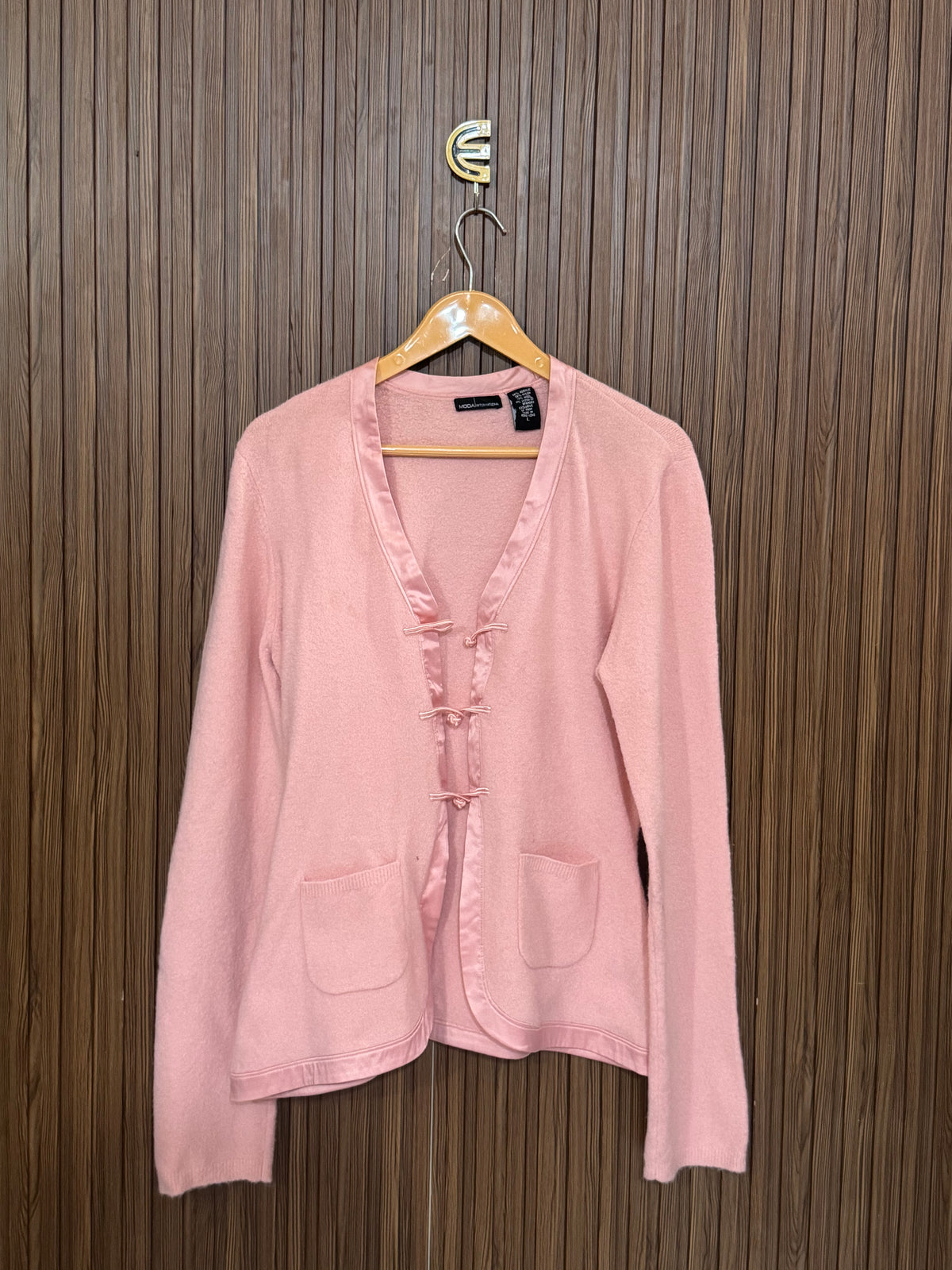Chest 20 Length 24 Winter Rose