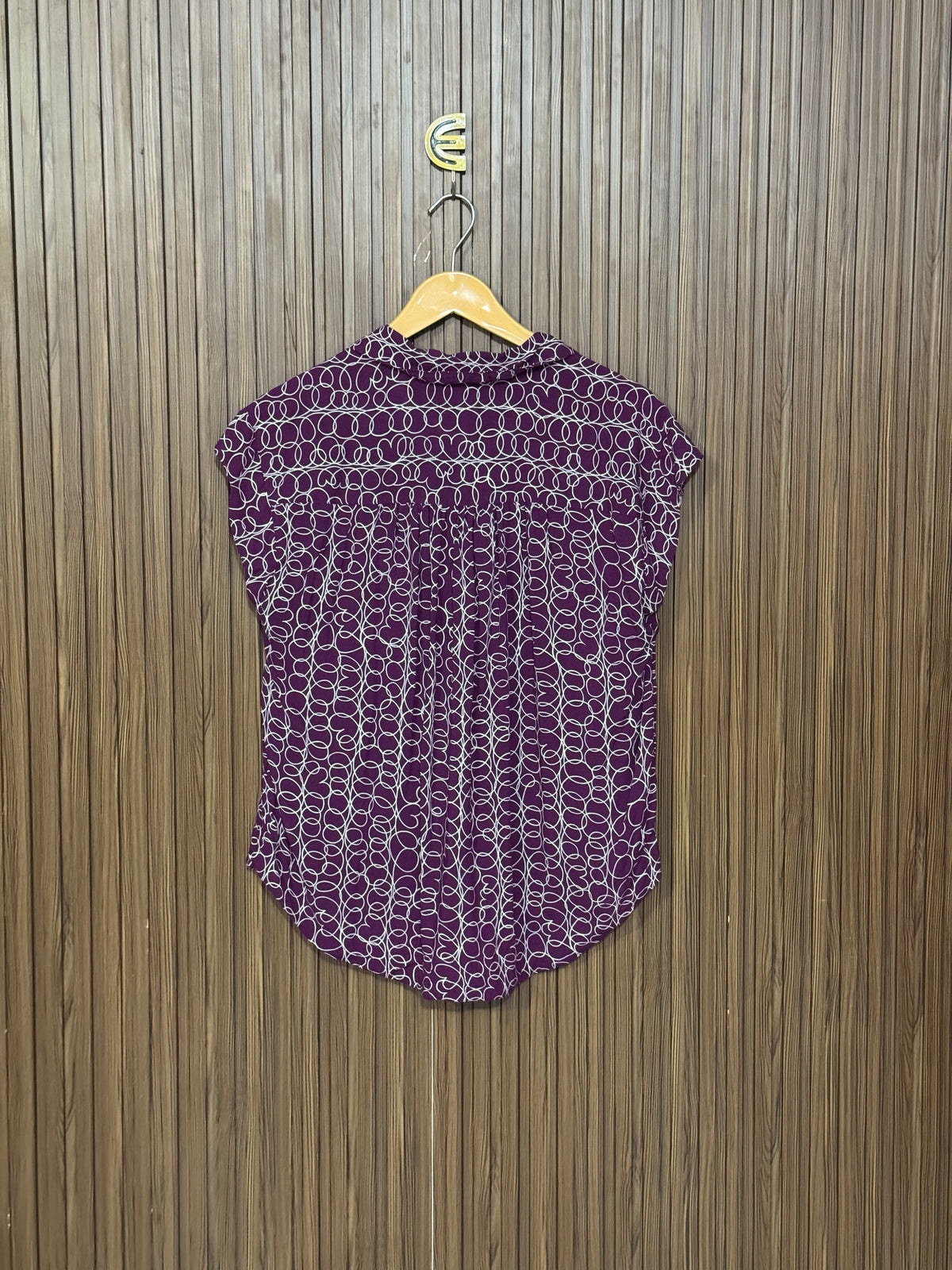 Chest 21 Length 24 Fabric Silk Casual Loose Top