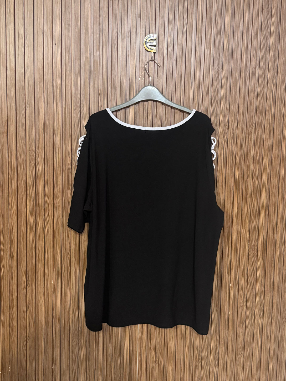 Chest 25 Length 26 Black Casual Top