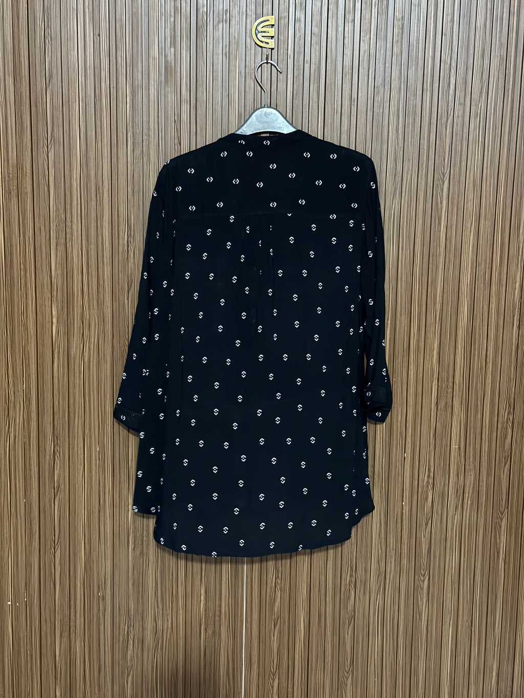 Chest 23 Length 29 Fabric Silk Diamond Pattern Top
