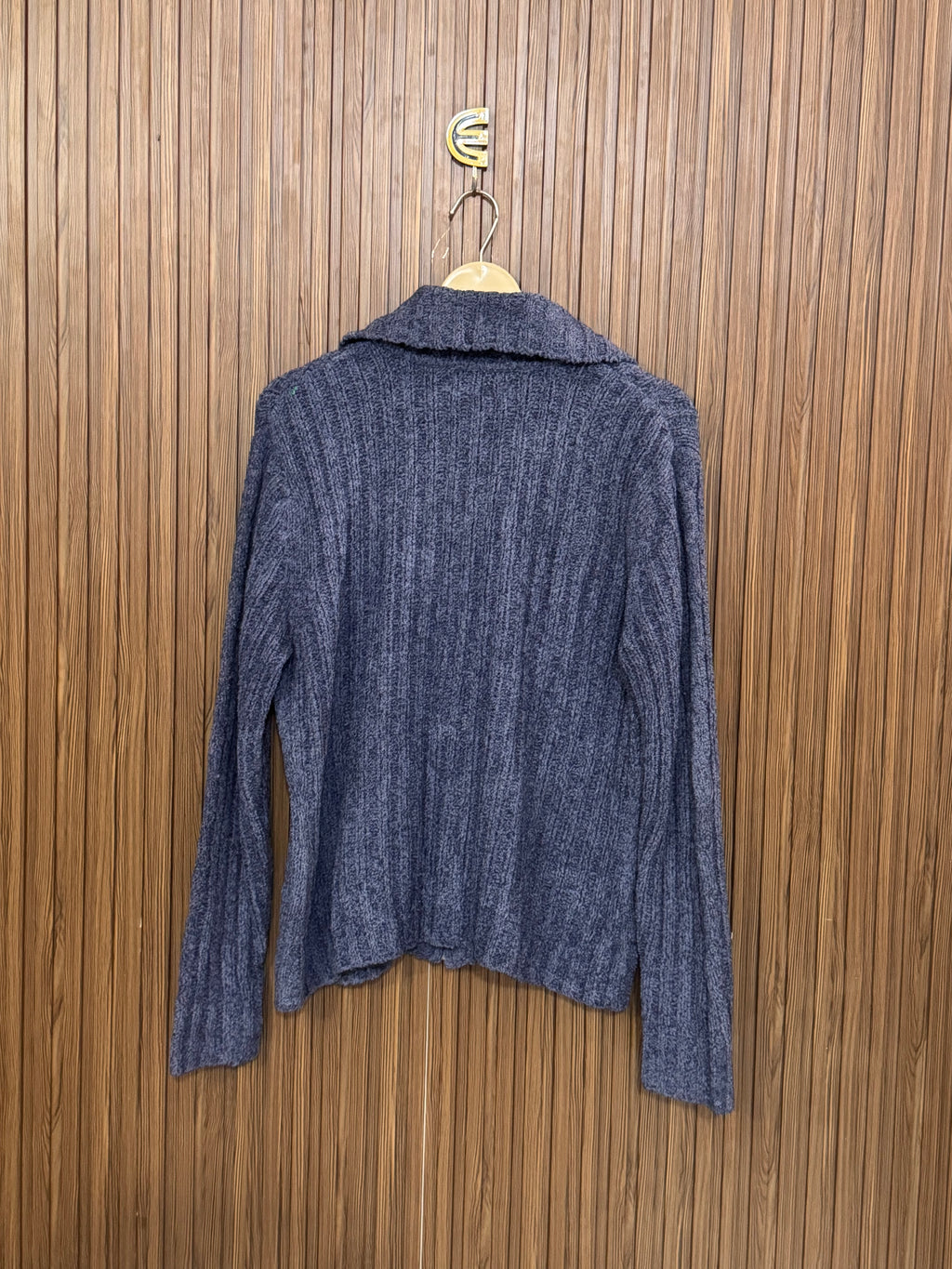 Chest 22 Length 25 Cozy Comfort