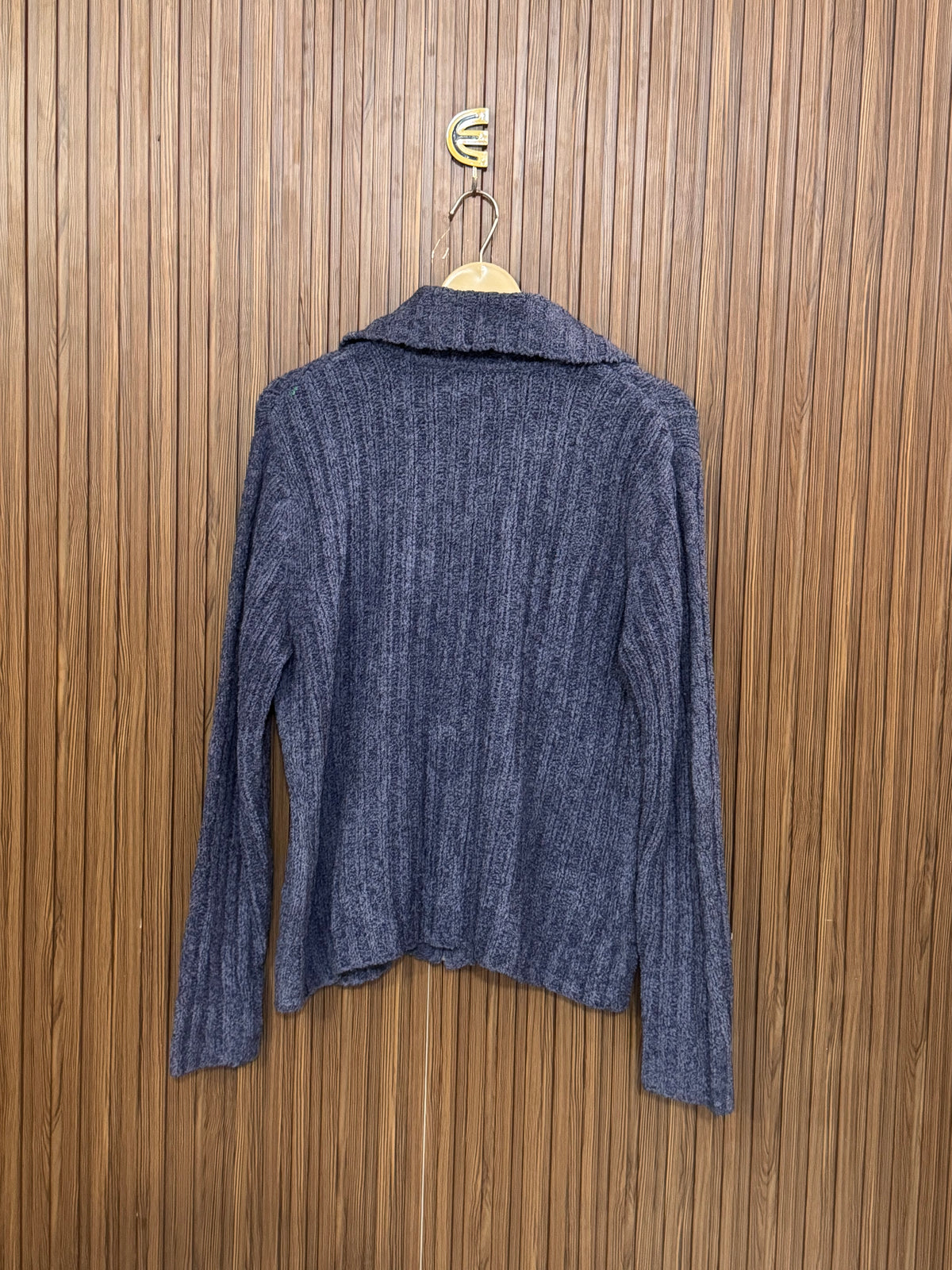 Chest 22 Length 25 Cozy Comfort