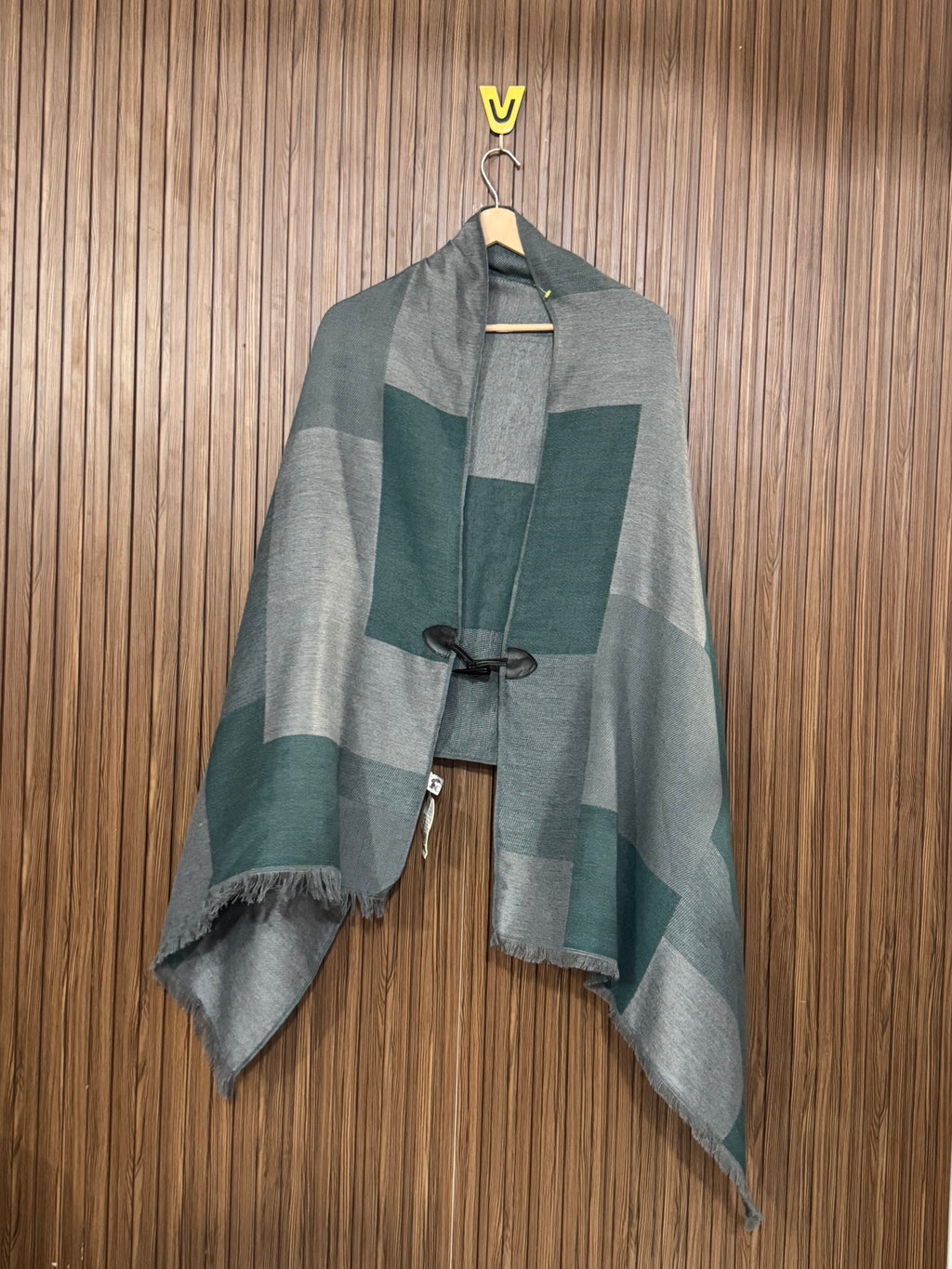 Western Beauty Shawl