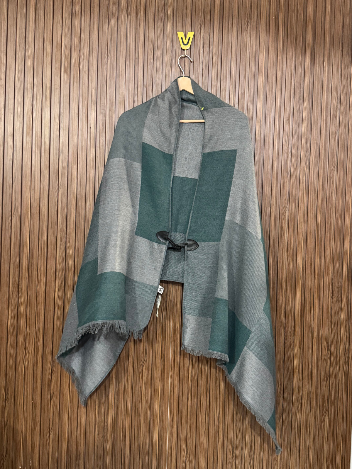 Western Beauty Shawl