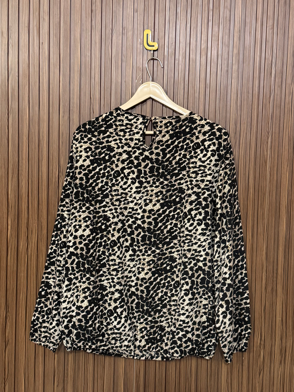 Chest 22 Length 25 Fabric Silk Thick Knit Full Sleeves