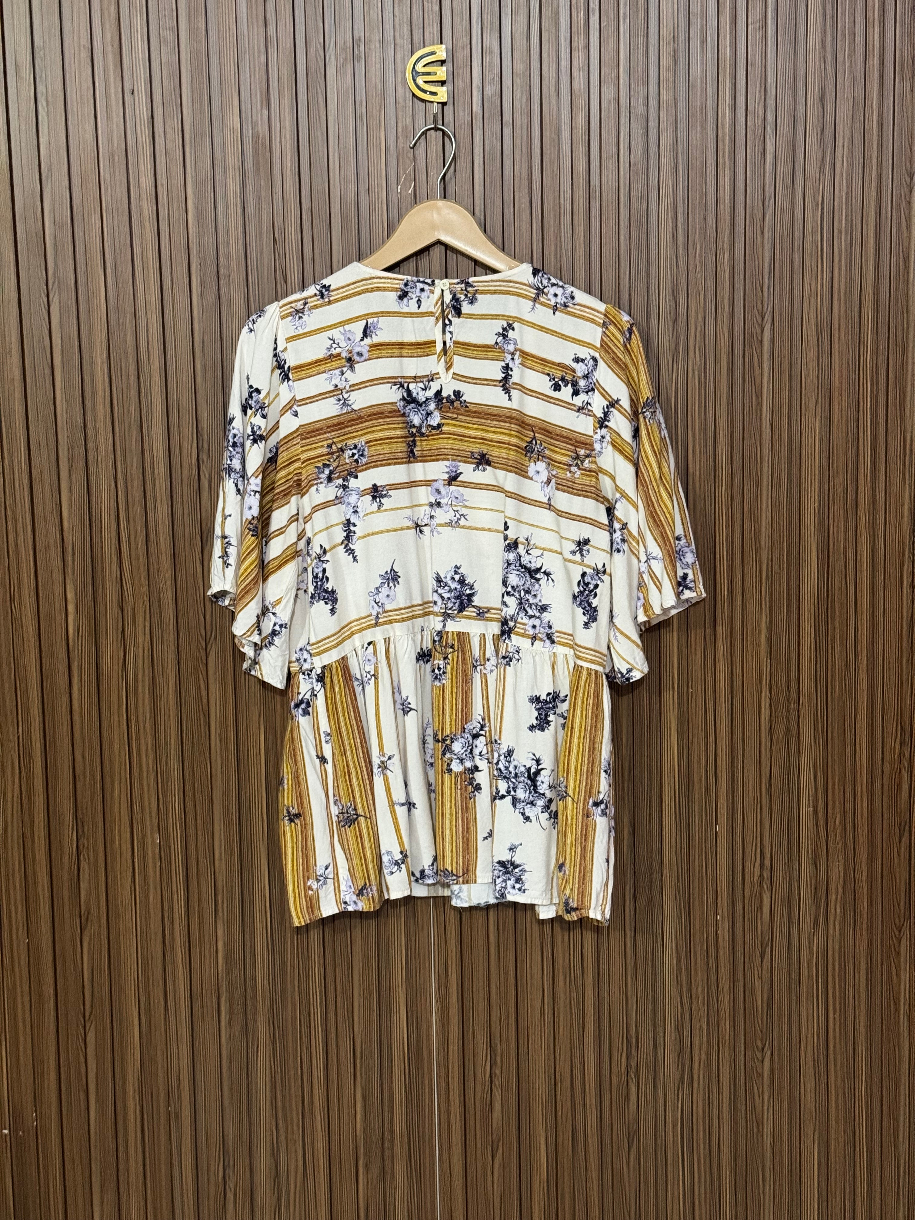 Chest 18 Length 26 Fabric Silk Basic Stretch Top