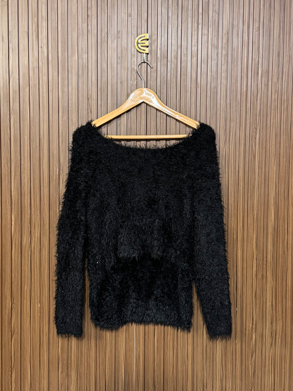 Chest 16 Length 23 Cable Sweater