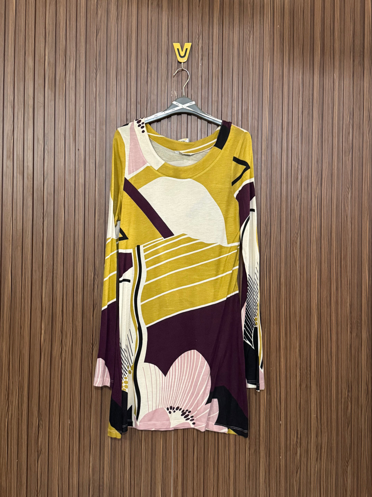 Chest 16 Length 35 Fabric Silk Chic Grace