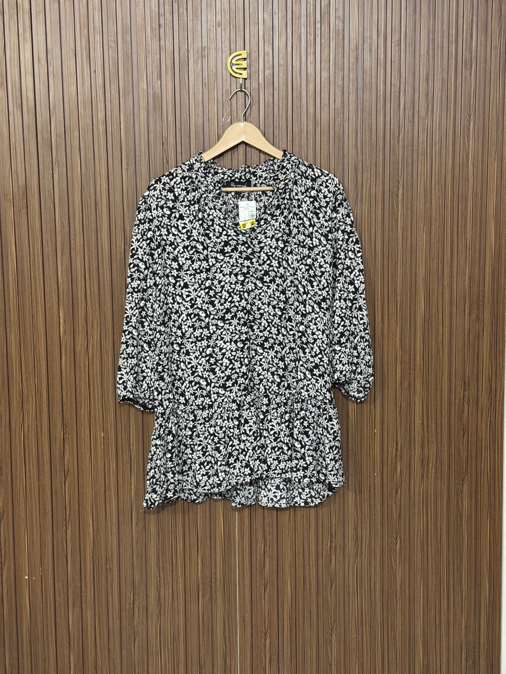 Chest 23 Length 30 Fabric Shifon Smart Casual Top