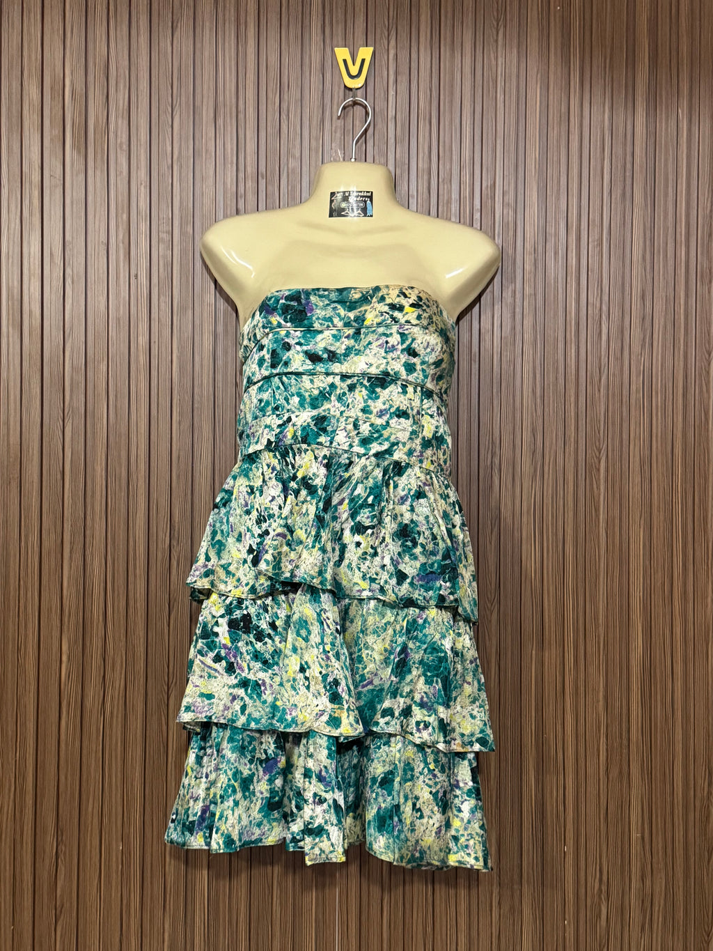 Chest 16 Length 28 Fabric Silk Champagne Dreams