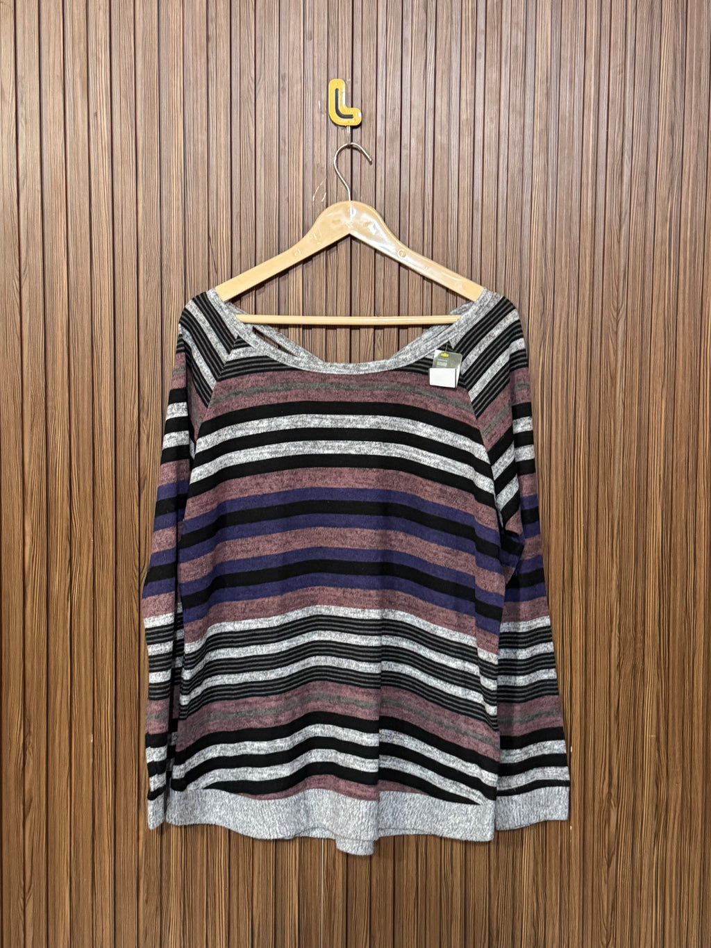 Chest 21 Length 26 Grey Winter Top