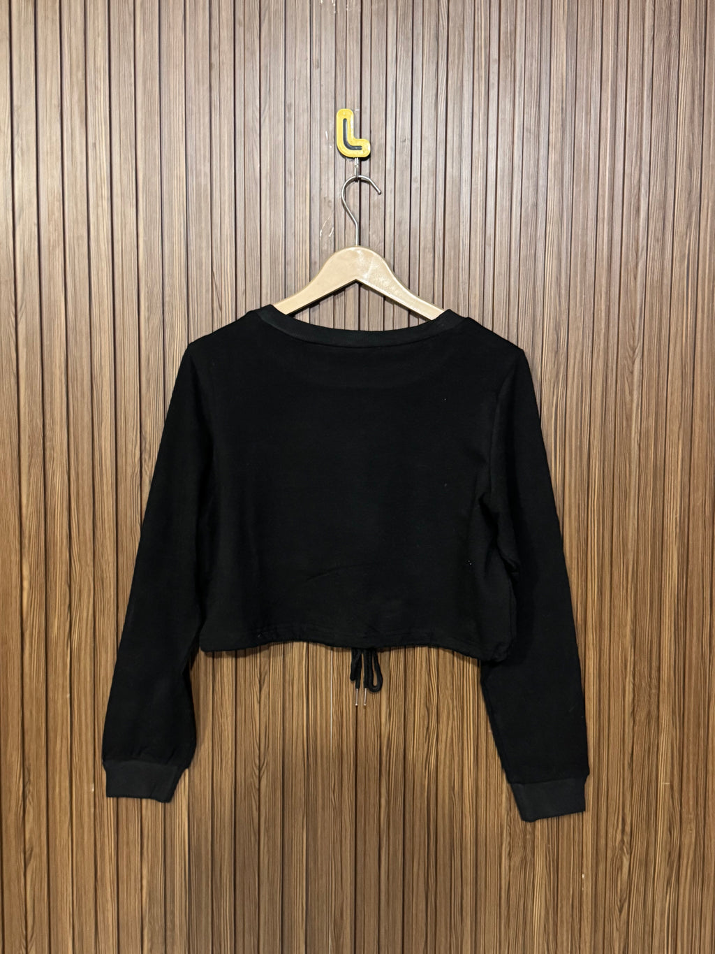 Chest 19 Length 14 Velvet Winter Crop