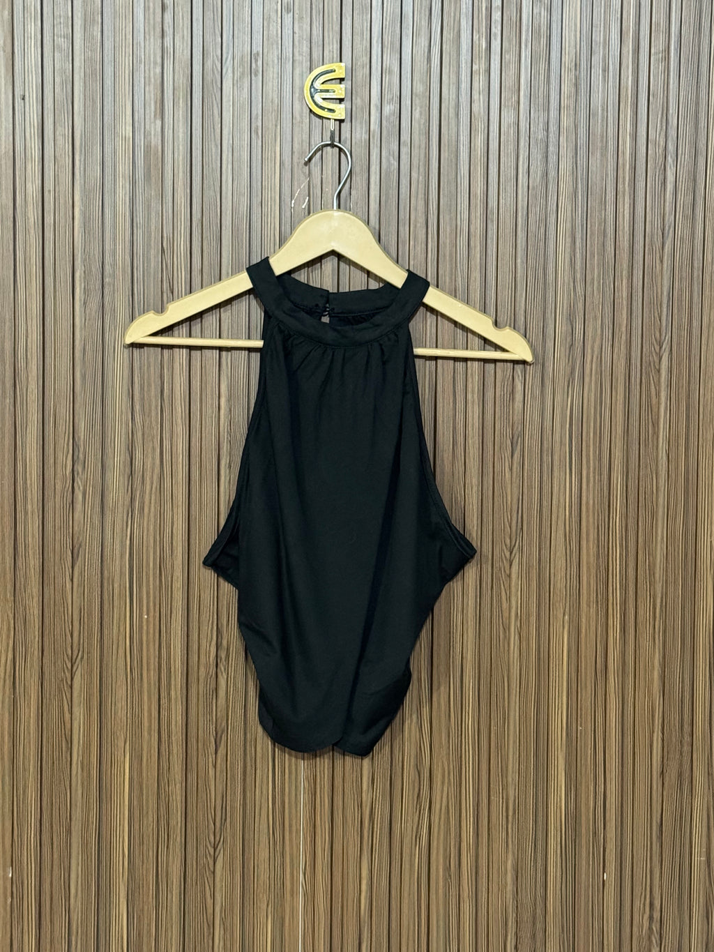 Chest 17 Length 19 Black Halter Top
