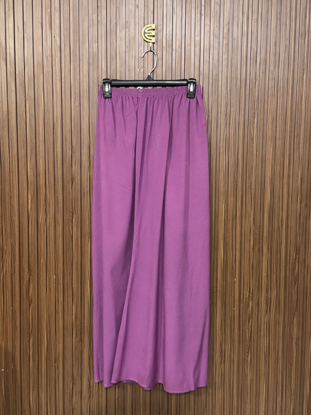 Waist 24 to 26 Length 37 Fabric Silk Mini Skirt