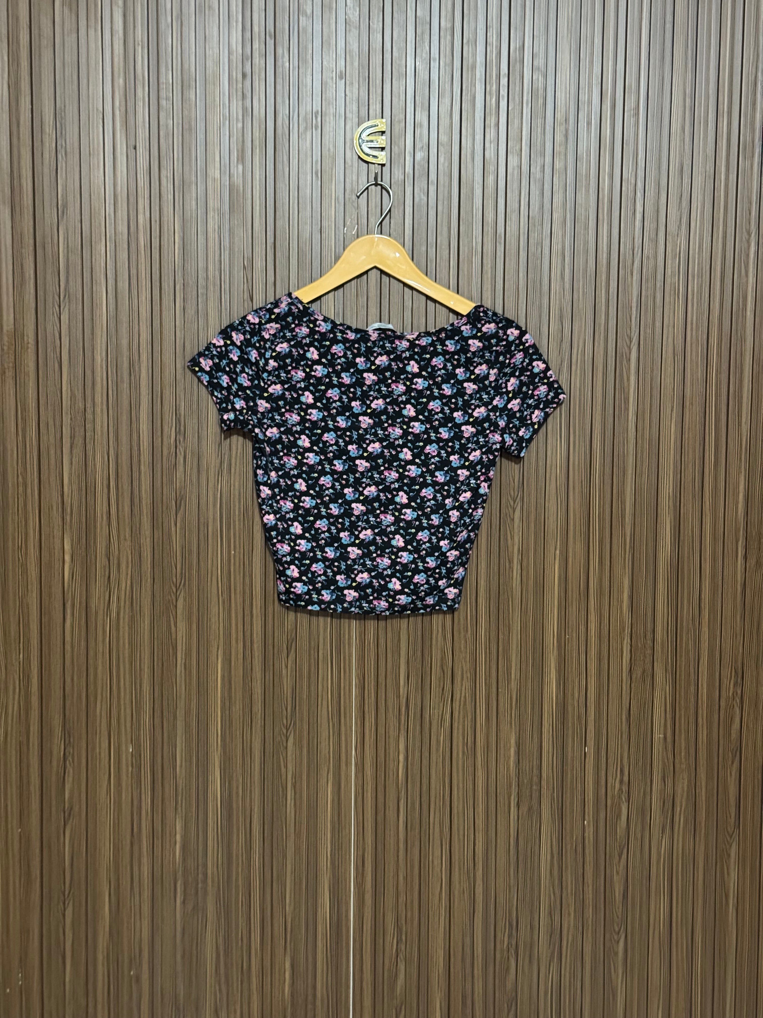 Chest 15 Length 15 Floral Print Scoop Neck