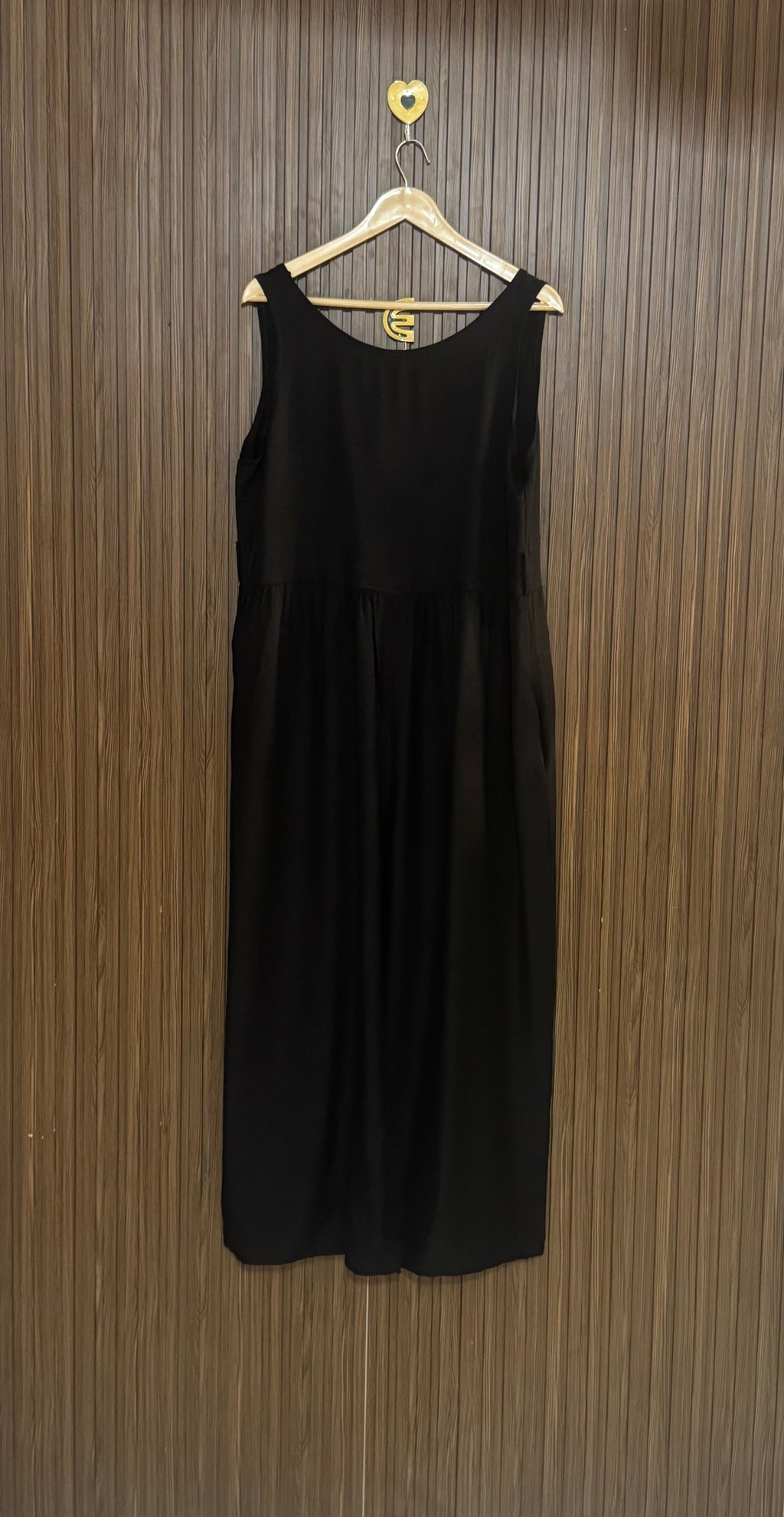 Black Sleeveless Wide-Leg Jumpsuit